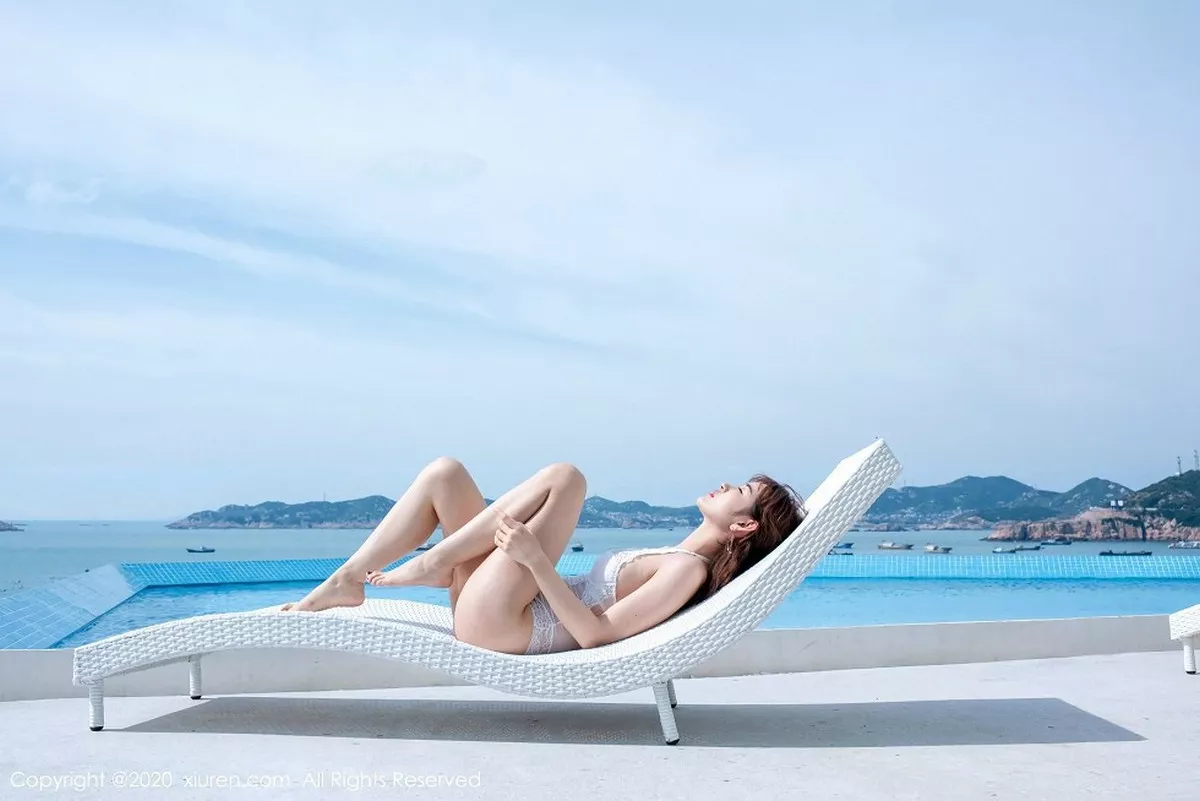 秀人集.com_[XiuRen秀人网]No.1998_嫩模沈梦瑶户外泳池性感白色蕾丝比基尼秀完美身材诱惑写真40P