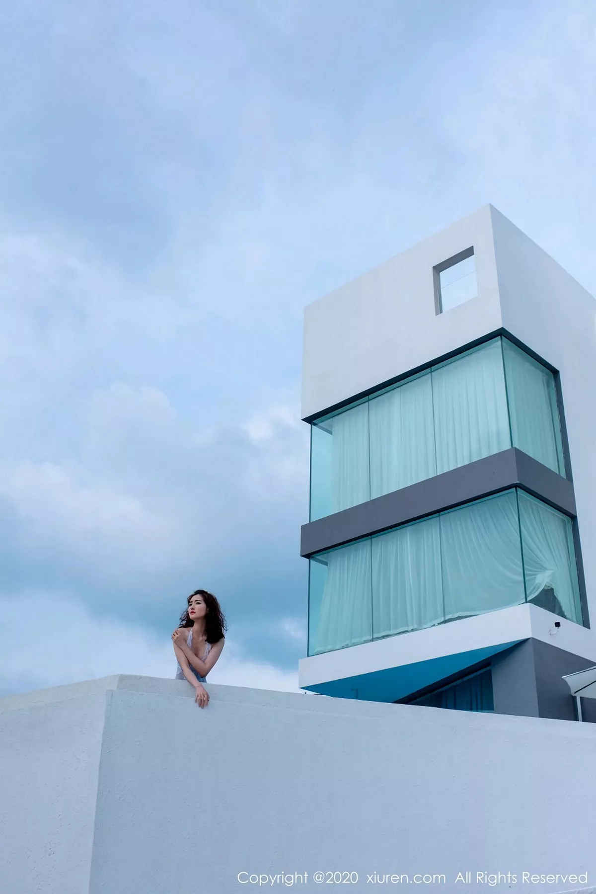 秀人集.com_[XiuRen秀人网]No.1998_嫩模沈梦瑶户外泳池性感白色蕾丝比基尼秀完美身材诱惑写真40P