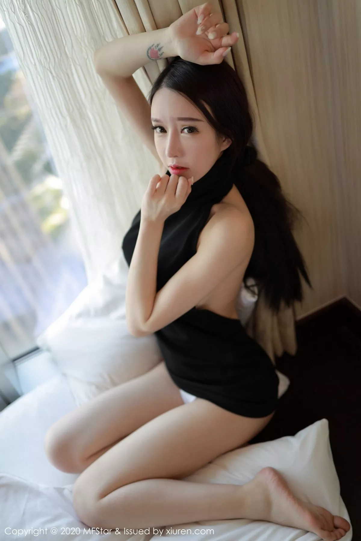 秀人集.com_[MFStar模范学院]Vol.274_嫩模玉兔miki私房黑色开背毛衣侧露豪乳惹火诱惑写真62P