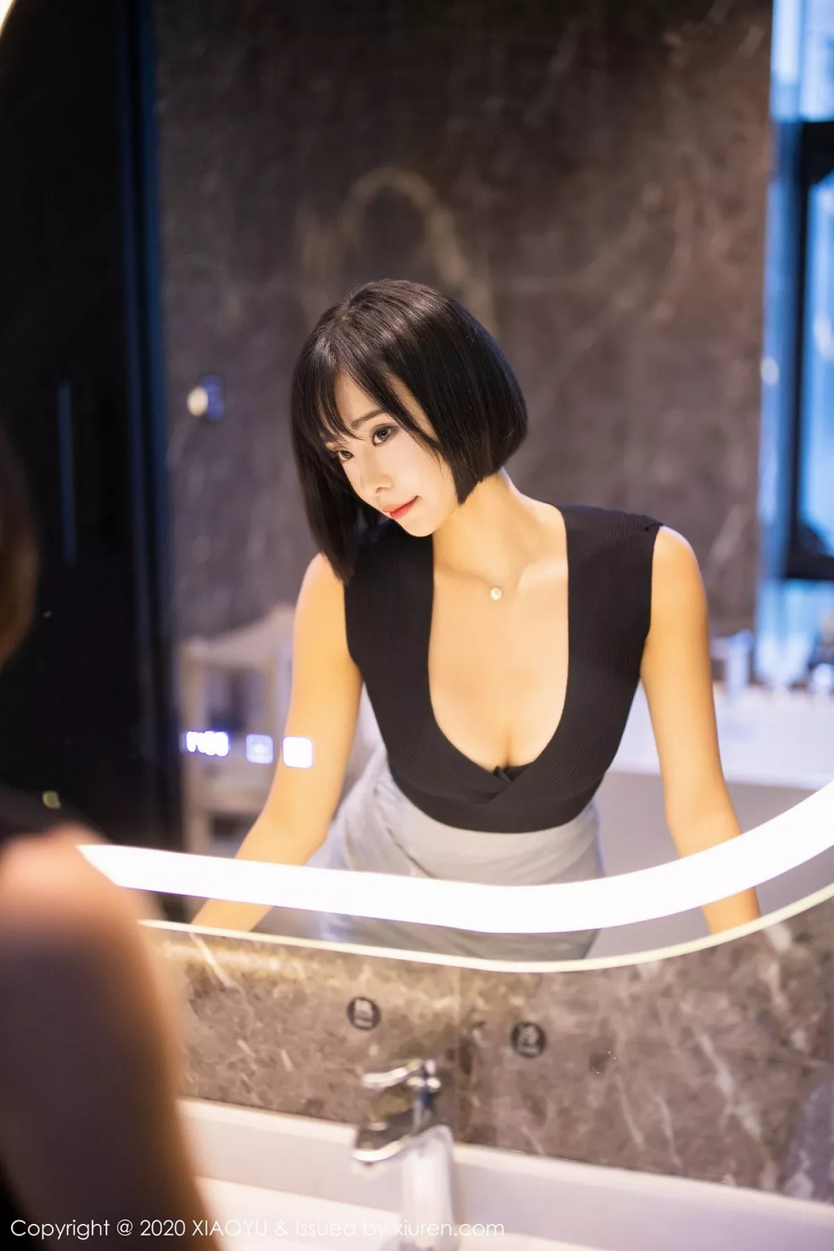 秀人集.com_[XiaoYu画语界]Vol.261_嫩模蓝夏Akasha私房性感内衣系列无内黑丝极致诱惑写真98P