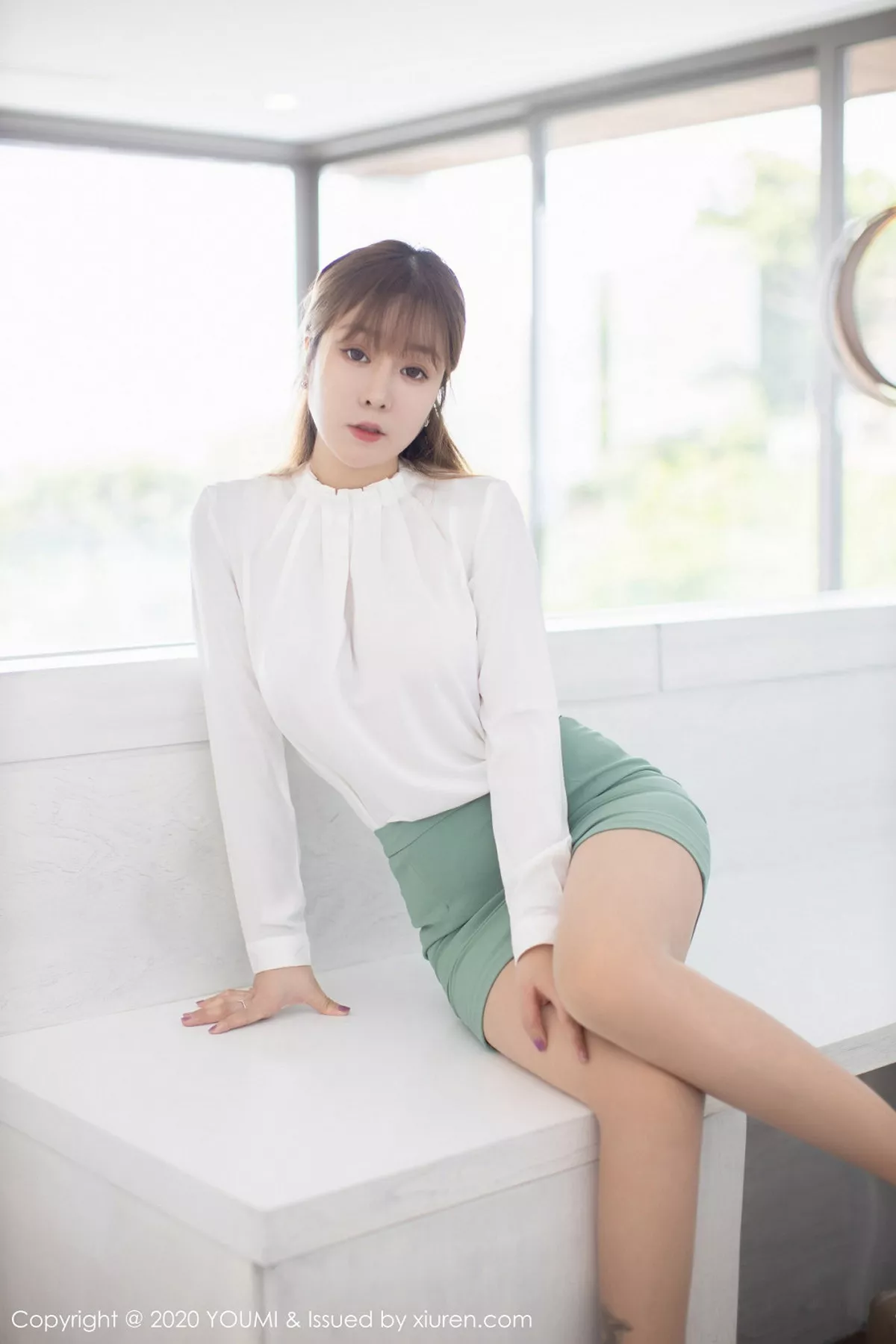 秀人集.com_[YouMi尤蜜荟]Vol.412_女神王雨纯普吉岛旅拍女管家剧情全裸上身露豪乳诱惑写真112P