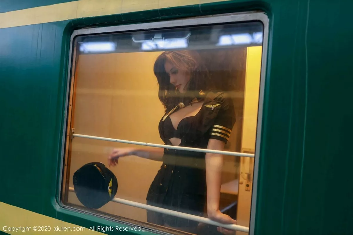 秀人集.com_[XiuRen秀人网]No.2036_嫩模就是阿朱啊列车服务员主题透视缕空蕾丝内裤极致诱惑写真102P