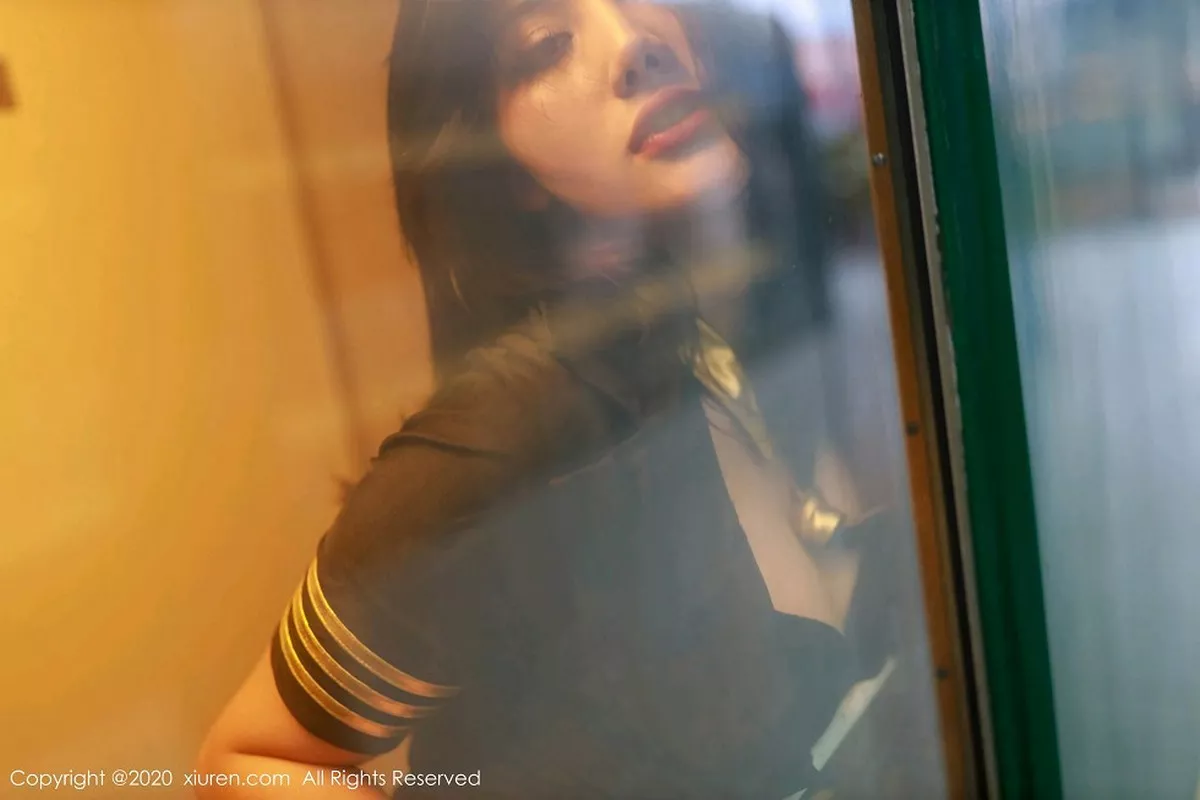 秀人集.com_[XiuRen秀人网]No.2036_嫩模就是阿朱啊列车服务员主题透视缕空蕾丝内裤极致诱惑写真102P