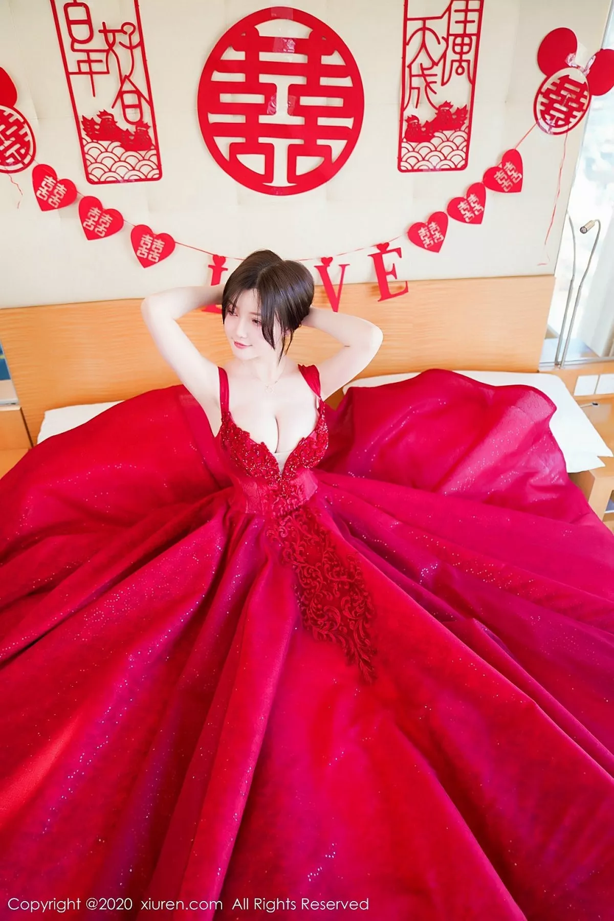 秀人集.com_[XiuRen秀人网]No.2058_女神糯美子Mini私房新娘主题情趣内衣露丰乳肥臀极致诱惑写真116P