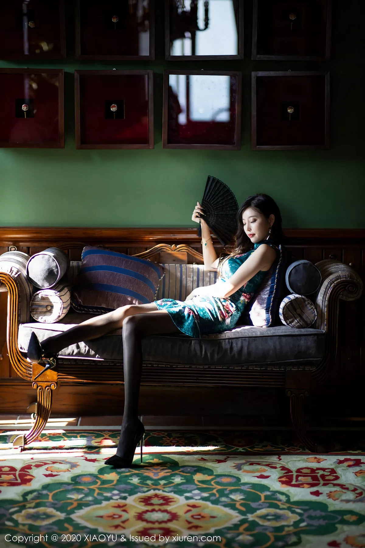秀人集.com_[XiaoYu画语界]Vol.247_嫩模杨晨晨sugar私房古典旗袍配黑丝裤袜秀美腿诱惑写真90P