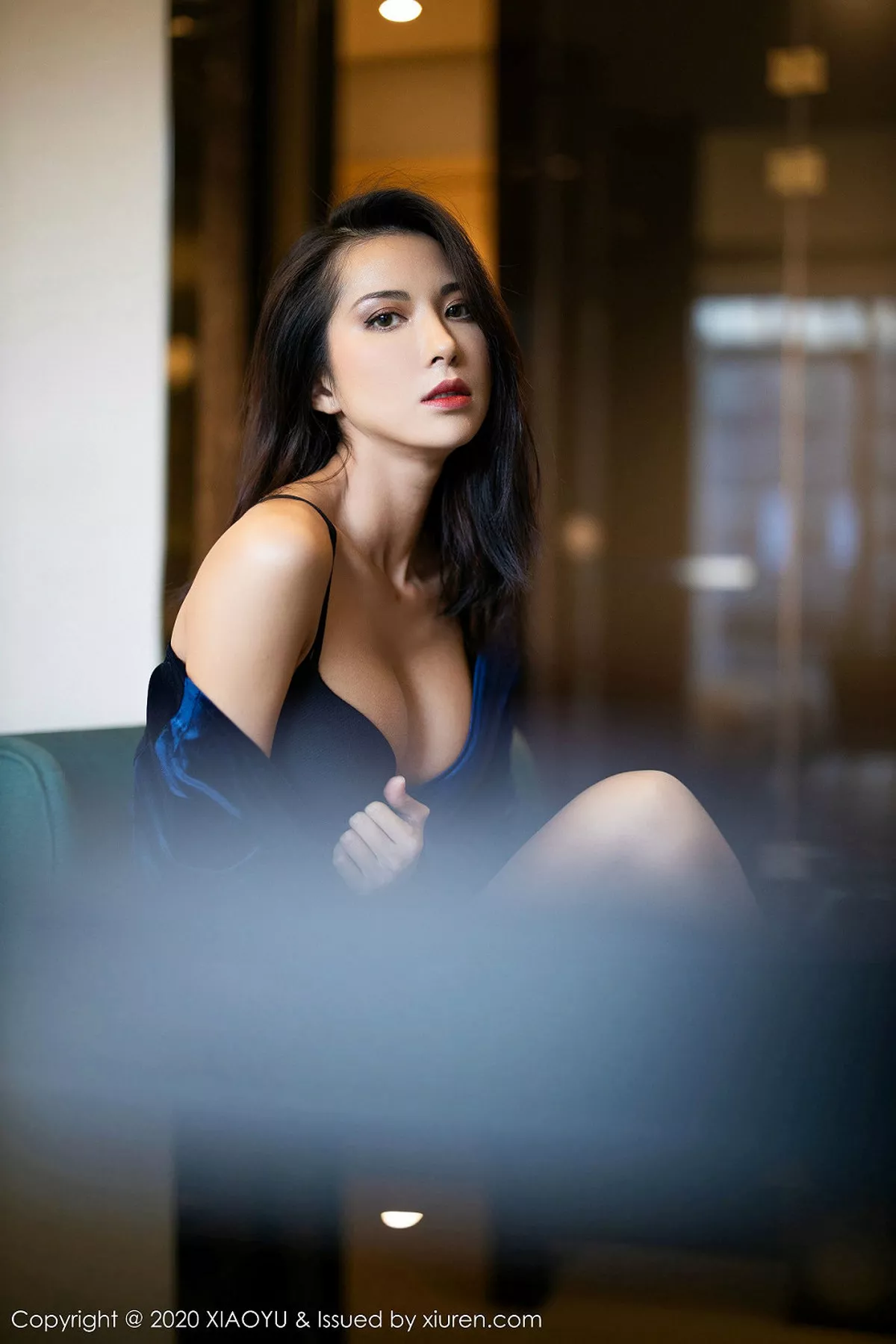 秀人集.com_[XiaoYu画语界]Vol.250_气质女神Carry私房高叉连体衣配超薄黑丝秀美腿诱惑写真100P