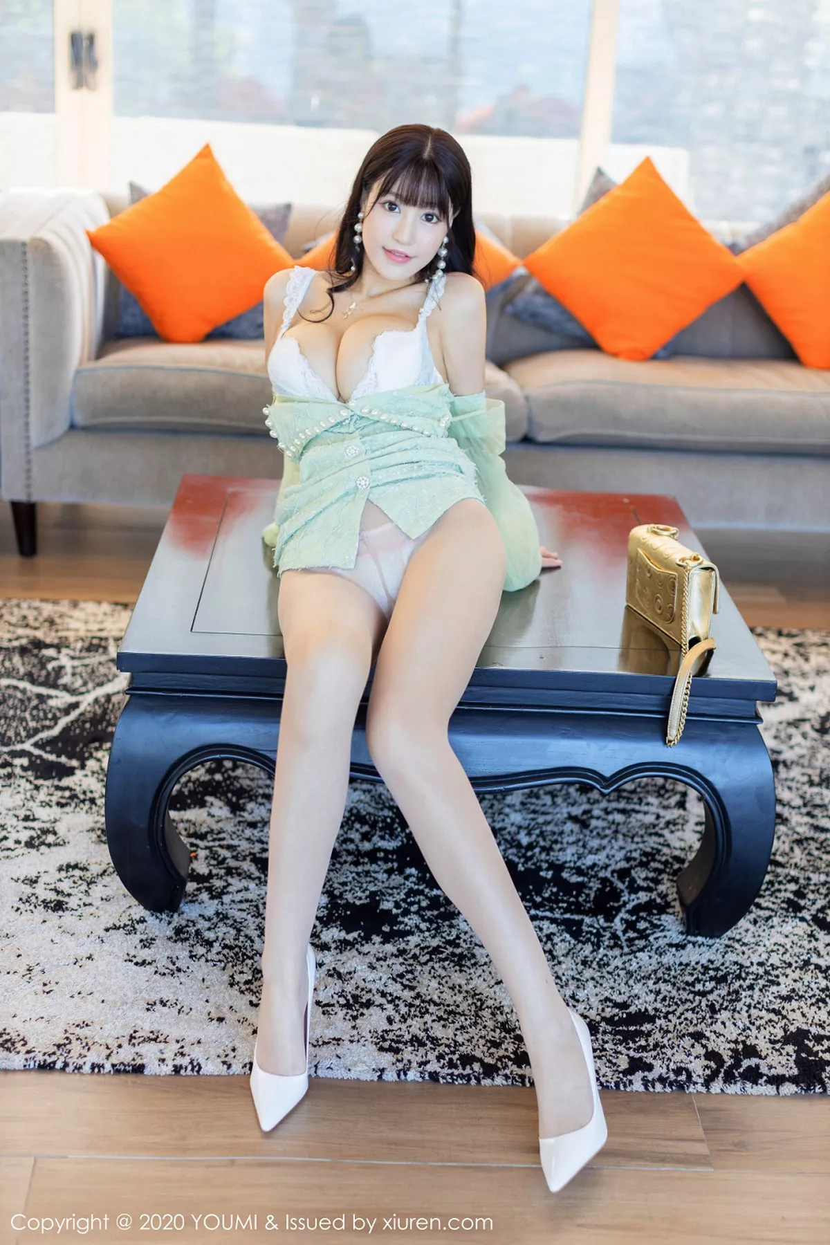 秀人集.com_[YouMi尤蜜荟]Vol.417_女神朱可儿普吉岛旅拍私房蕾丝内衣配破烂肉丝诱惑写真102P