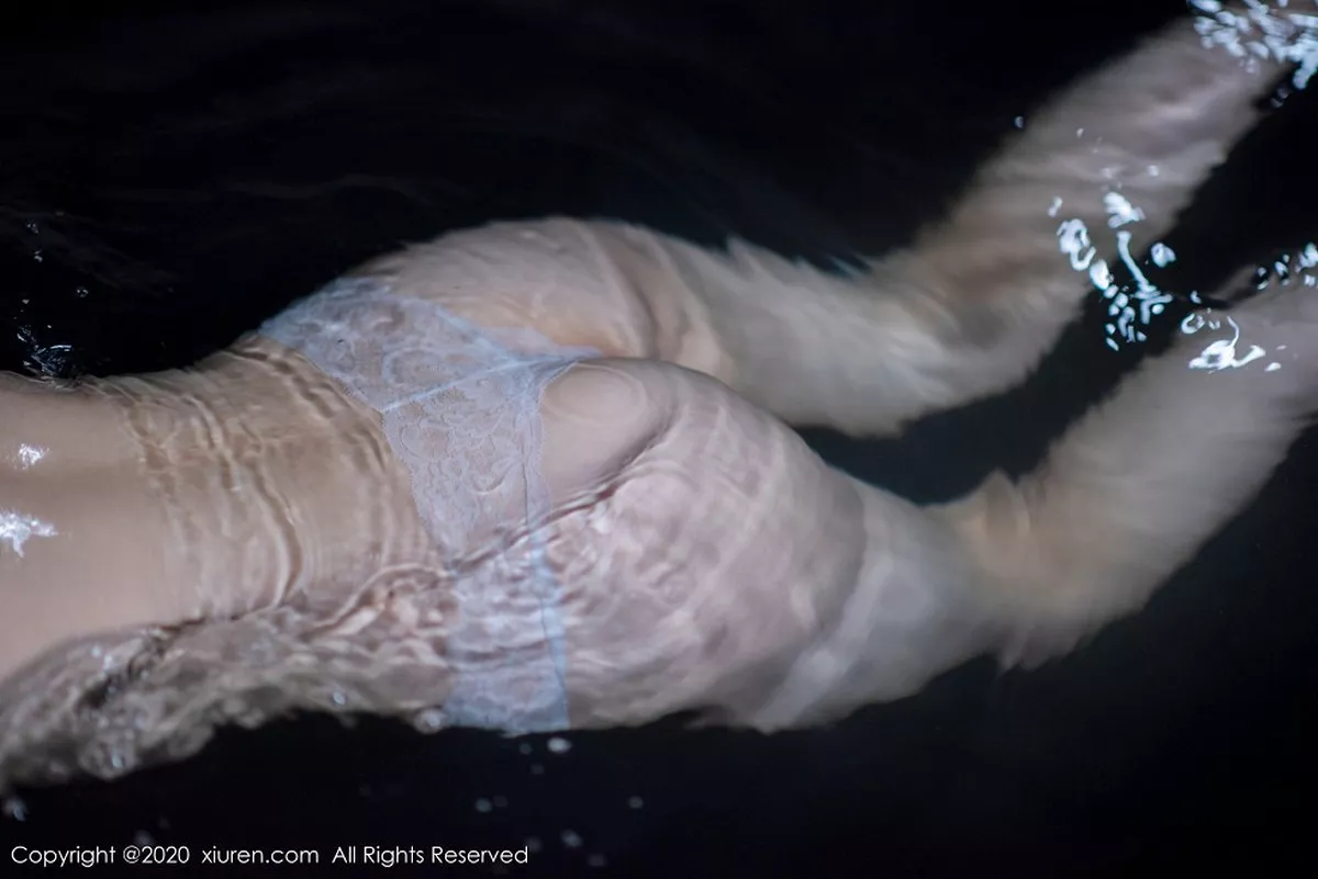 秀人集.com_[XiuRen秀人网]No.2116_嫩模沈梦瑶私房透视情趣睡衣温泉湿身秀火辣美体极致诱惑写真40P