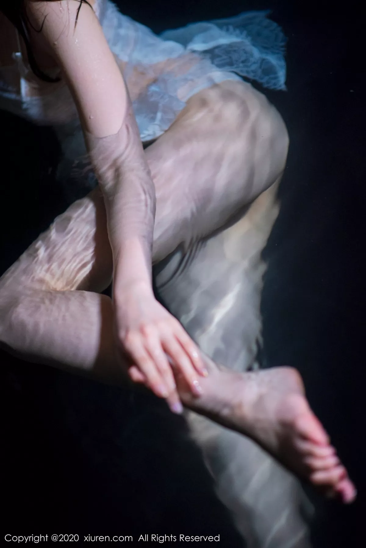 秀人集.com_[XiuRen秀人网]No.2116_嫩模沈梦瑶私房透视情趣睡衣温泉湿身秀火辣美体极致诱惑写真40P