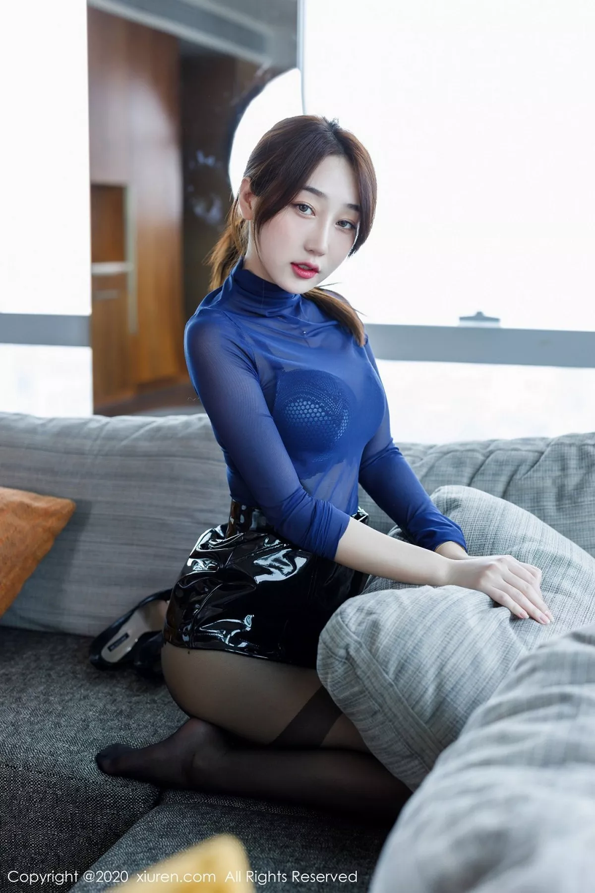 秀人集.com_[XiuRen秀人网]No.2129_嫩模九月生私房飒爽黑短裙蕾丝内衣配黑丝袜极致魅惑写真63P