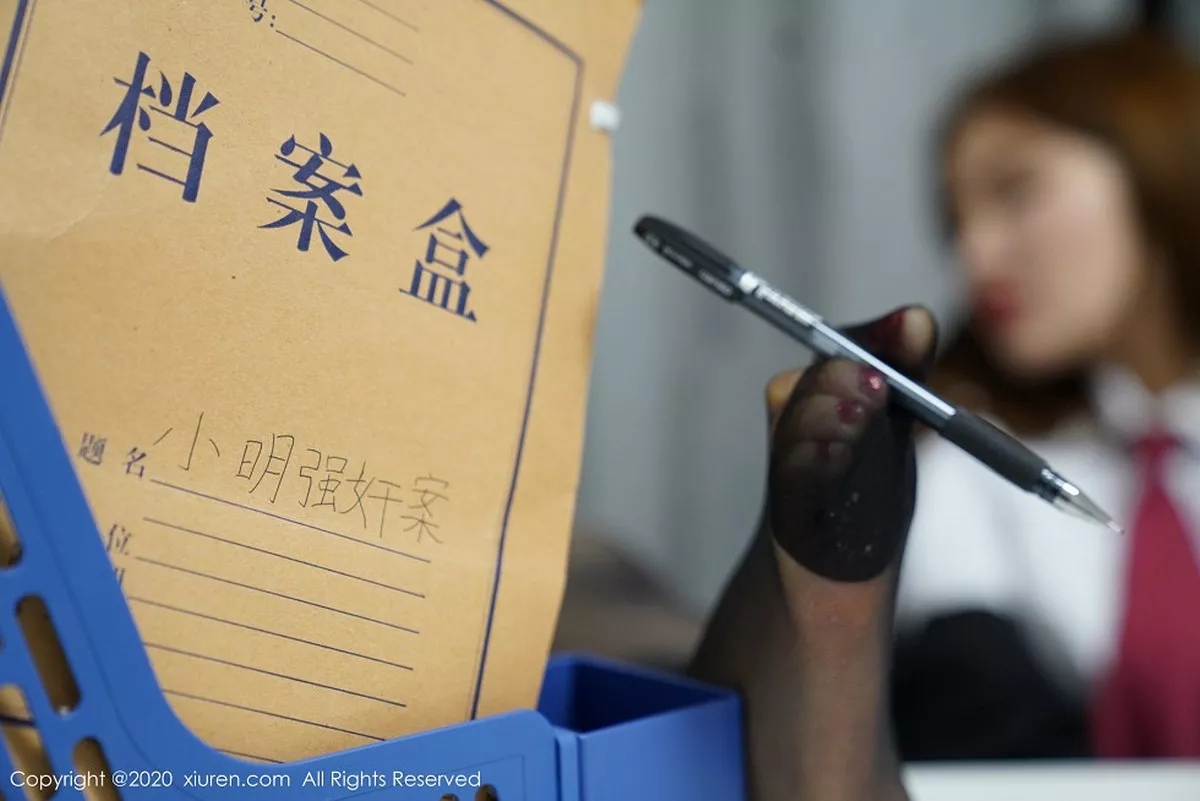 秀人集.com_[XiuRen秀人网]No.2131_女神沈梦瑶性感律师主题职场装破烂黑丝袜秀翘臀撩人诱惑写真90P