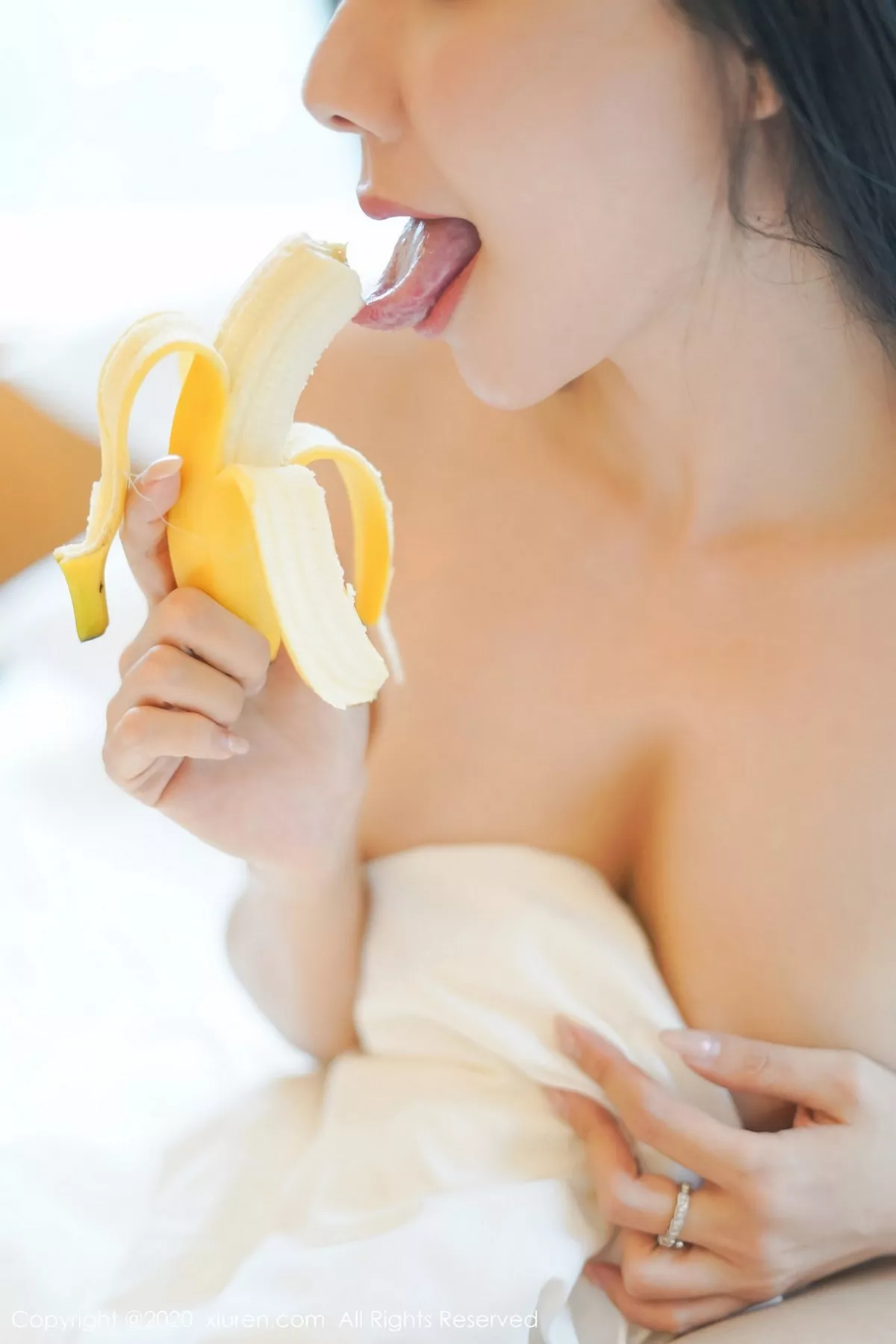 秀人集.com_[XiuRen秀人网]No.2142_御姐果儿Victoria性感情趣内衣大尺度全脱秀火辣身材诱惑写真58P