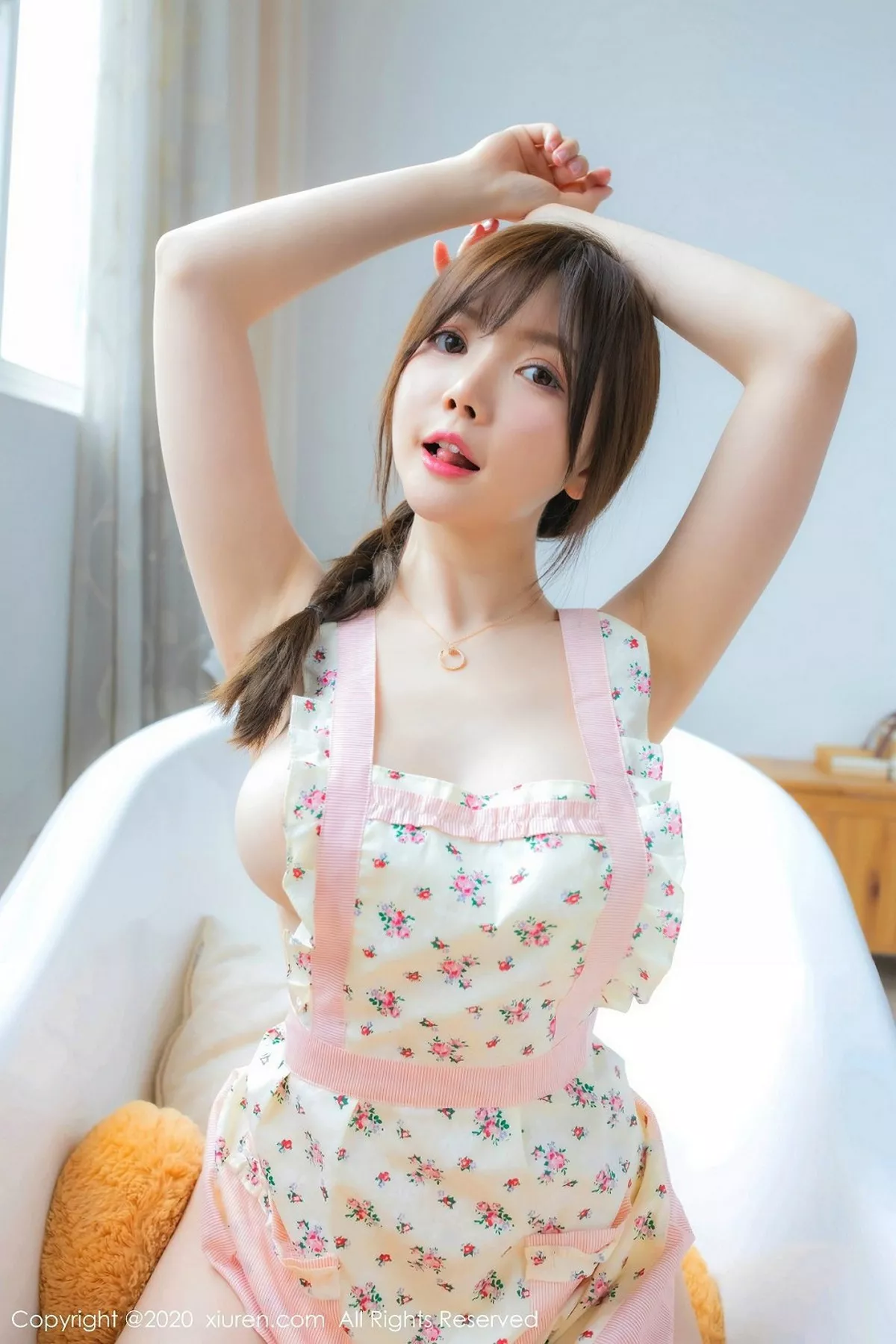 秀人集.com_[XiuRen秀人网]No.2150_女神糯美子Mini私房真空厨娘主题秀豪乳翘臀极致诱惑写真52P