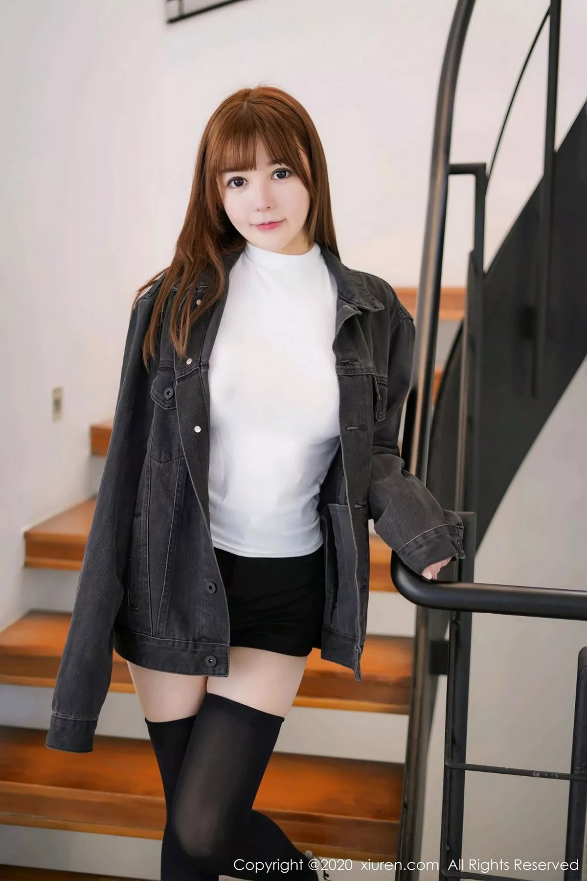 秀人集.com_[XiuRen秀人网]No.2147_嫩模UU酱户外脱黑色外套露魔鬼身材童颜巨乳完美诱惑写真83P