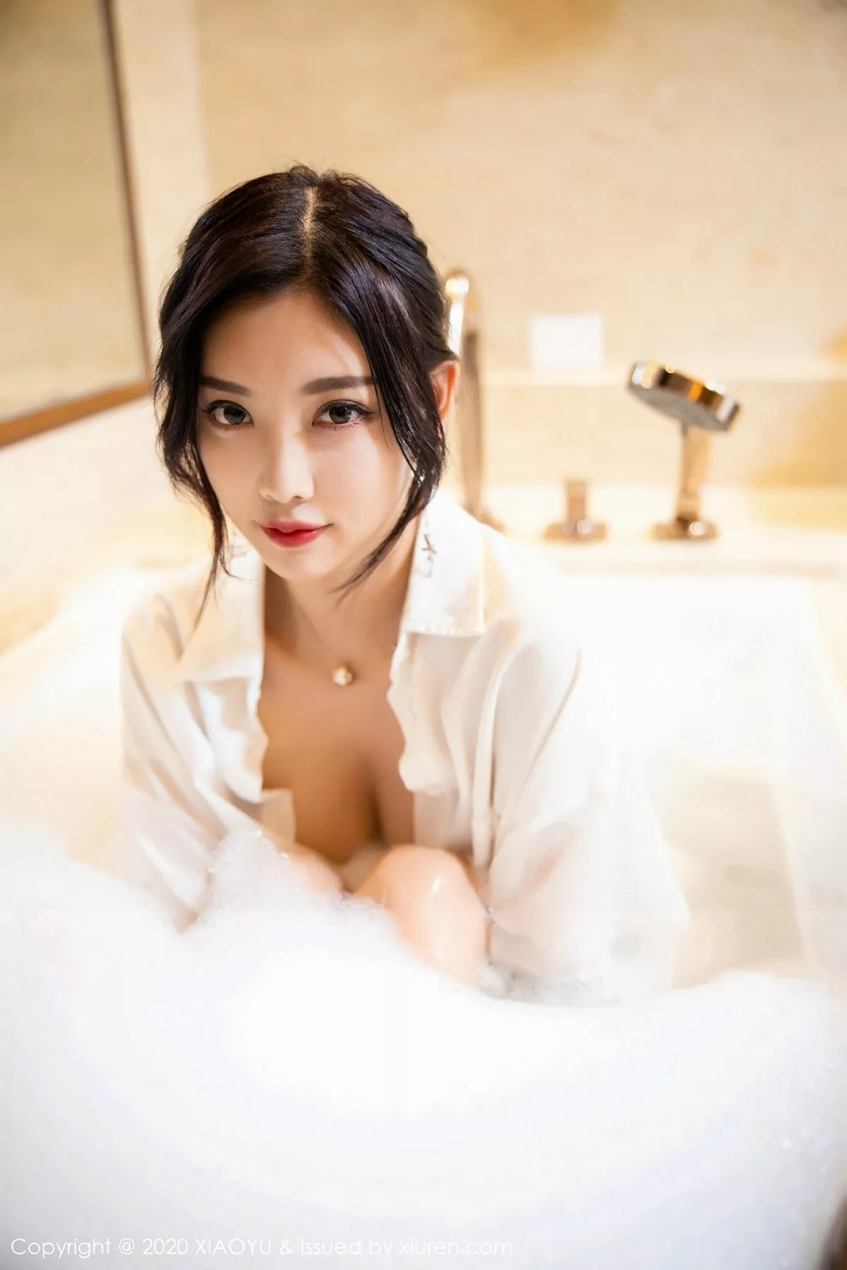 秀人集.com_[XiaoYu画语界]Vol.272_女神杨晨晨sugar私房浴室里性感白衬衣真空湿身诱惑写真72P