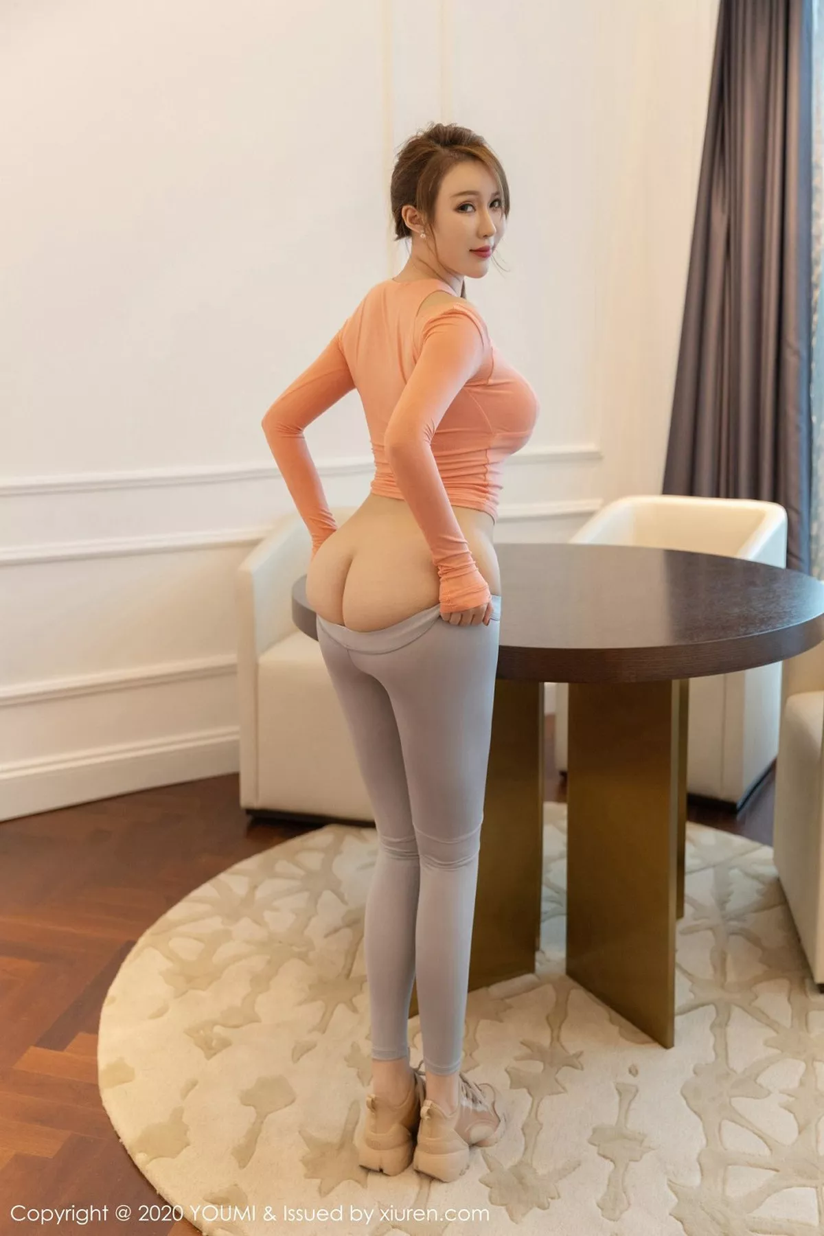 秀人集.com_[YouMi尤蜜荟]Vol.438_女神Egg-尤妮丝私房紧身内衣真空秀美乳激凸极致诱惑写真52P