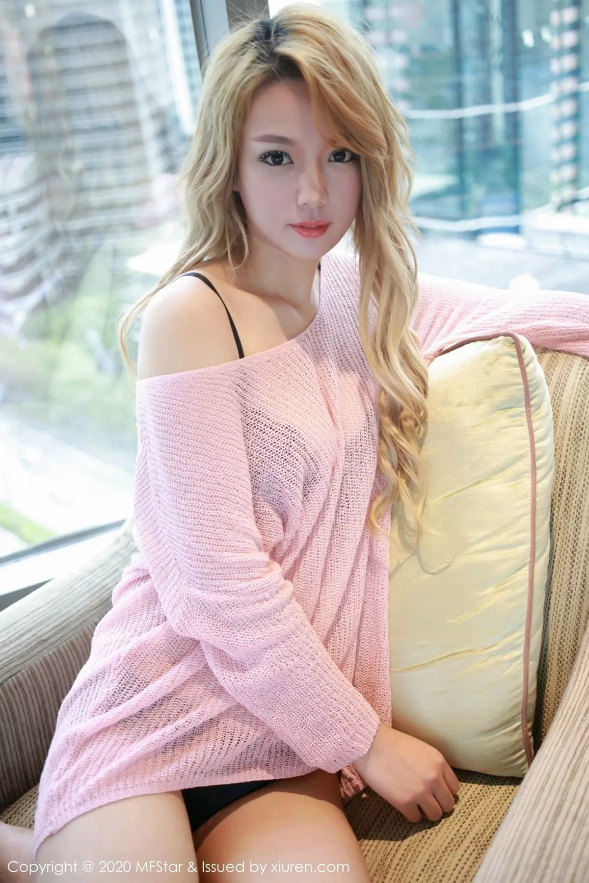 秀人集.com_[MFStar模范学院]Vol.296_新人嫩模Dodo私房粉色缕空毛衣透视秀美乳火辣诱惑写真39P