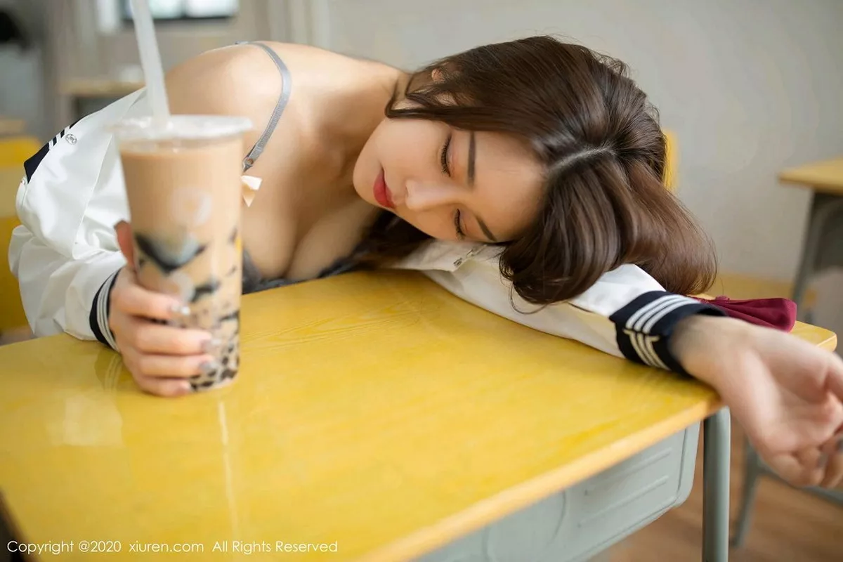 秀人集.com_[XiuRen秀人网]No.2230_嫩模夏诗雯Sally校园遭遇主题学生制服秀蕾丝内衣诱人写真66P