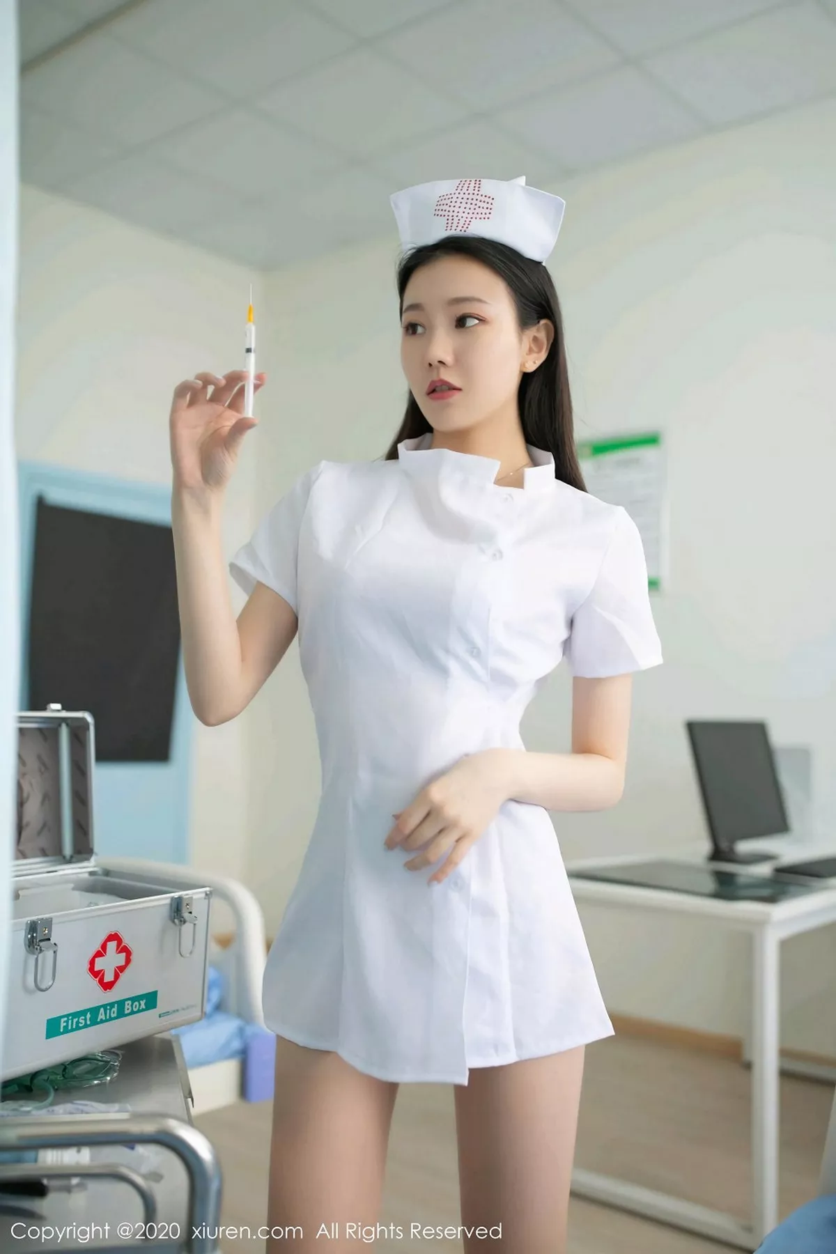 秀人集.com_[XiuRen秀人网]No.2181_嫩模安然Maleah护士制服主题半脱露性感内衣开档肉丝诱惑写真102P