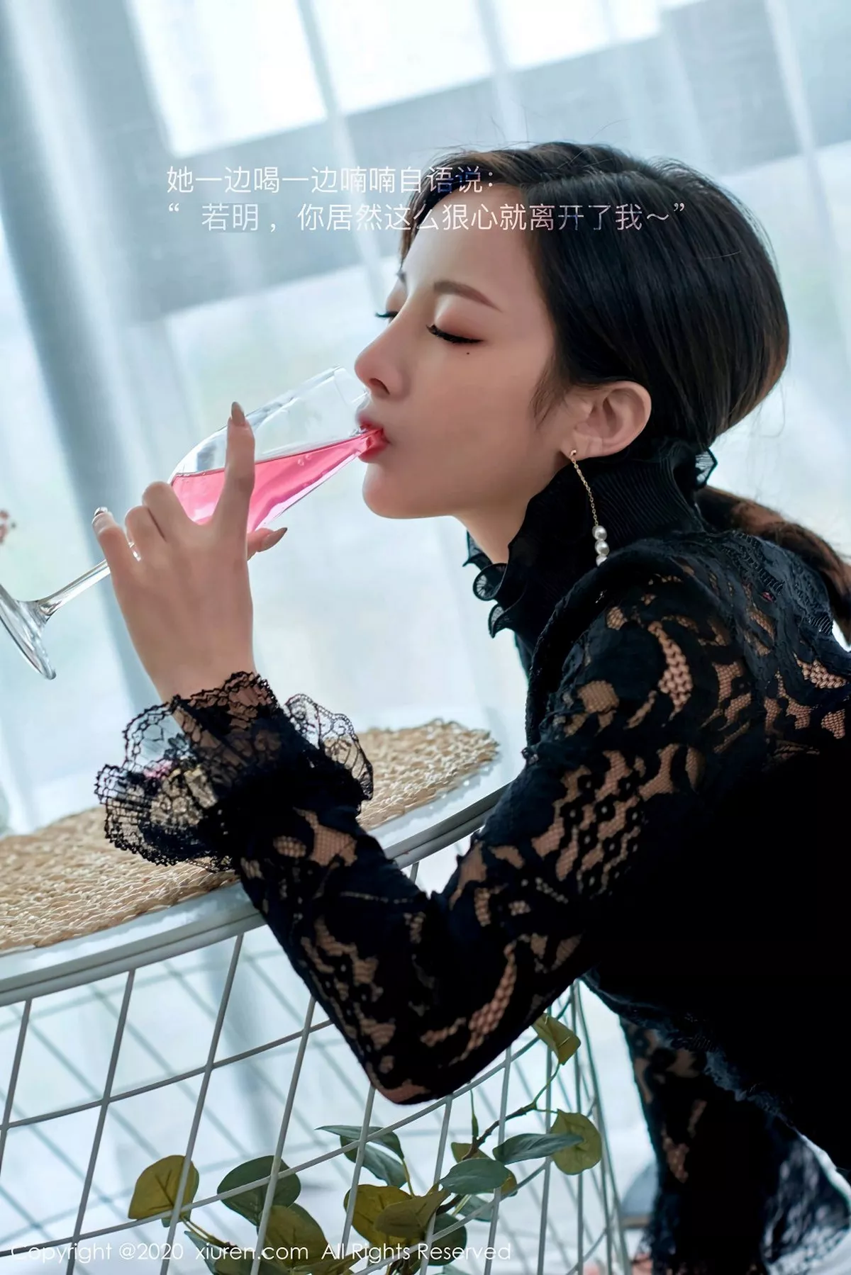 秀人集.com_[XiuRen秀人网]No.2184_嫩模陈小喵宾馆剧情主题醉酒女主红色内衣配开档肉丝诱惑写真68P