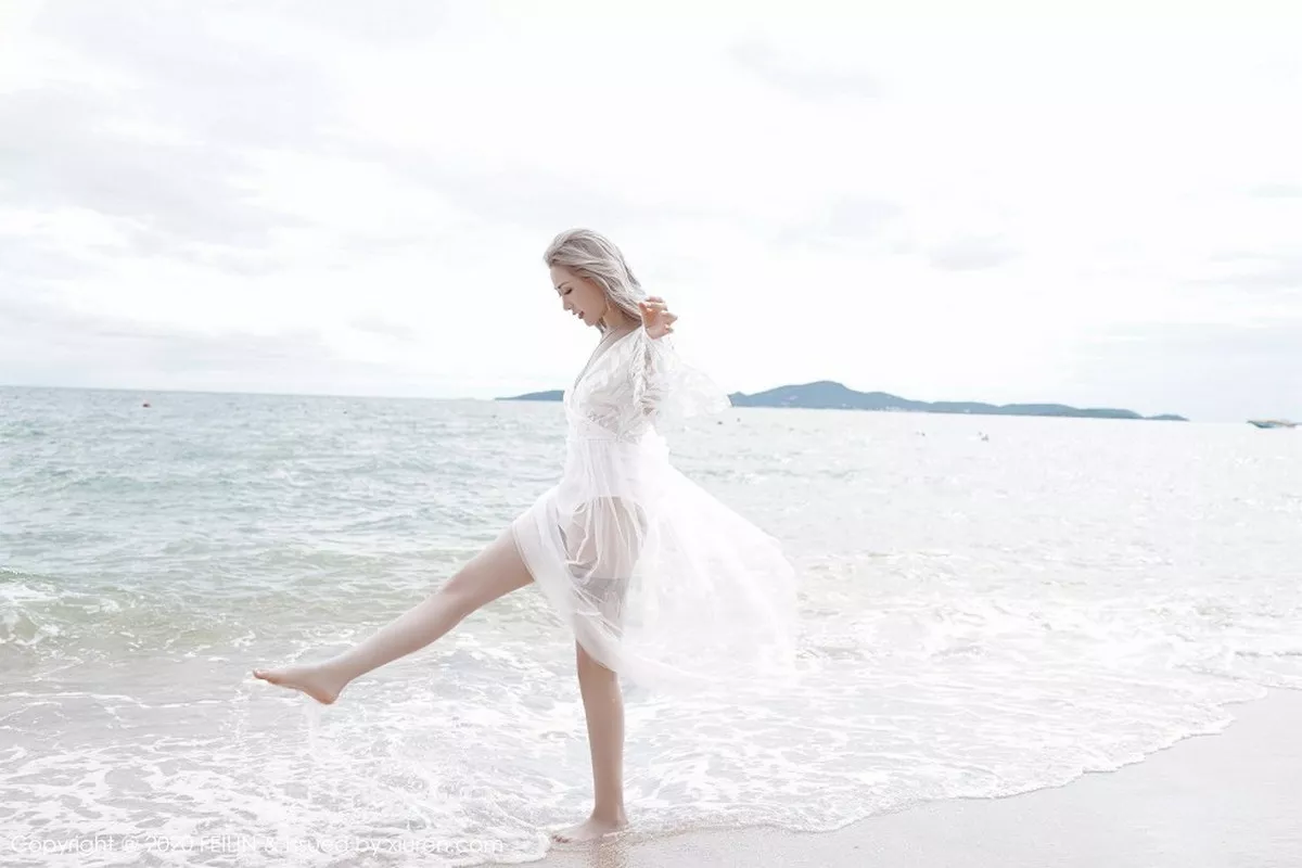 秀人集.com_[FeiLin嗲囡囡]VOL.236_嫩模晗大大Via私房黑色内衣+户外比基尼秀苗条身材性感写真106P