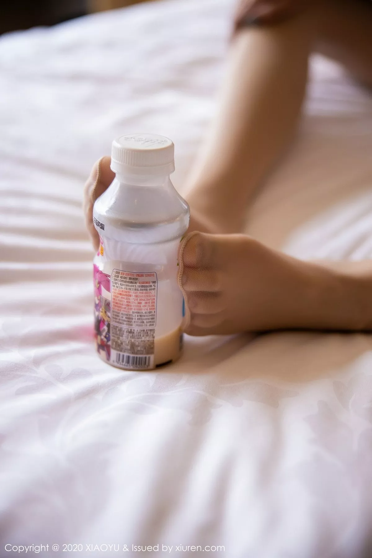 秀人集.com_[XiaoYu画语界]Vol.322_嫩模程程程职业空乘制服配无内肉丝裤袜秀美腿诱惑写真103P