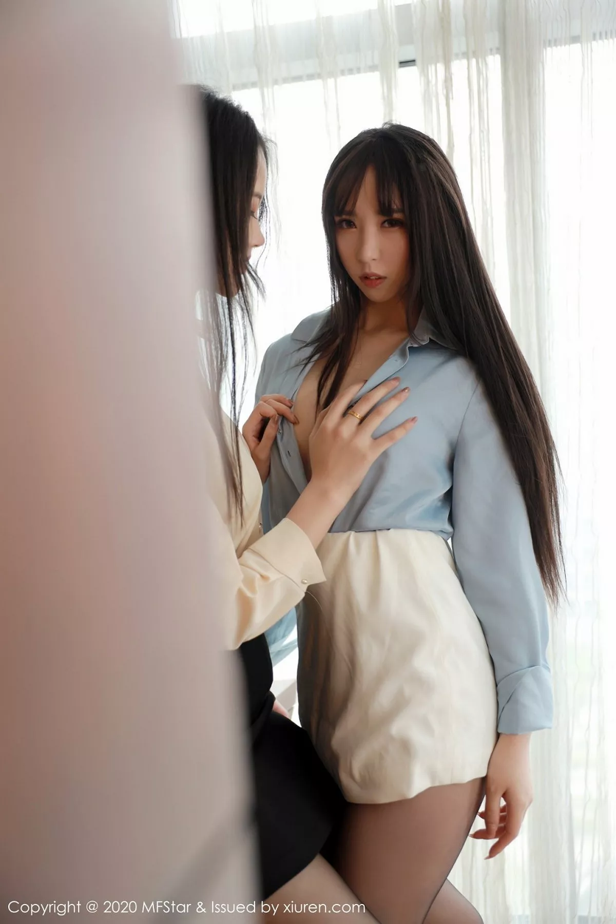 秀人集.com_[MFStar模范学院]Vol.348_最新模特合集经典职场秘书装备私房美女双人拉拉诱惑写真39P