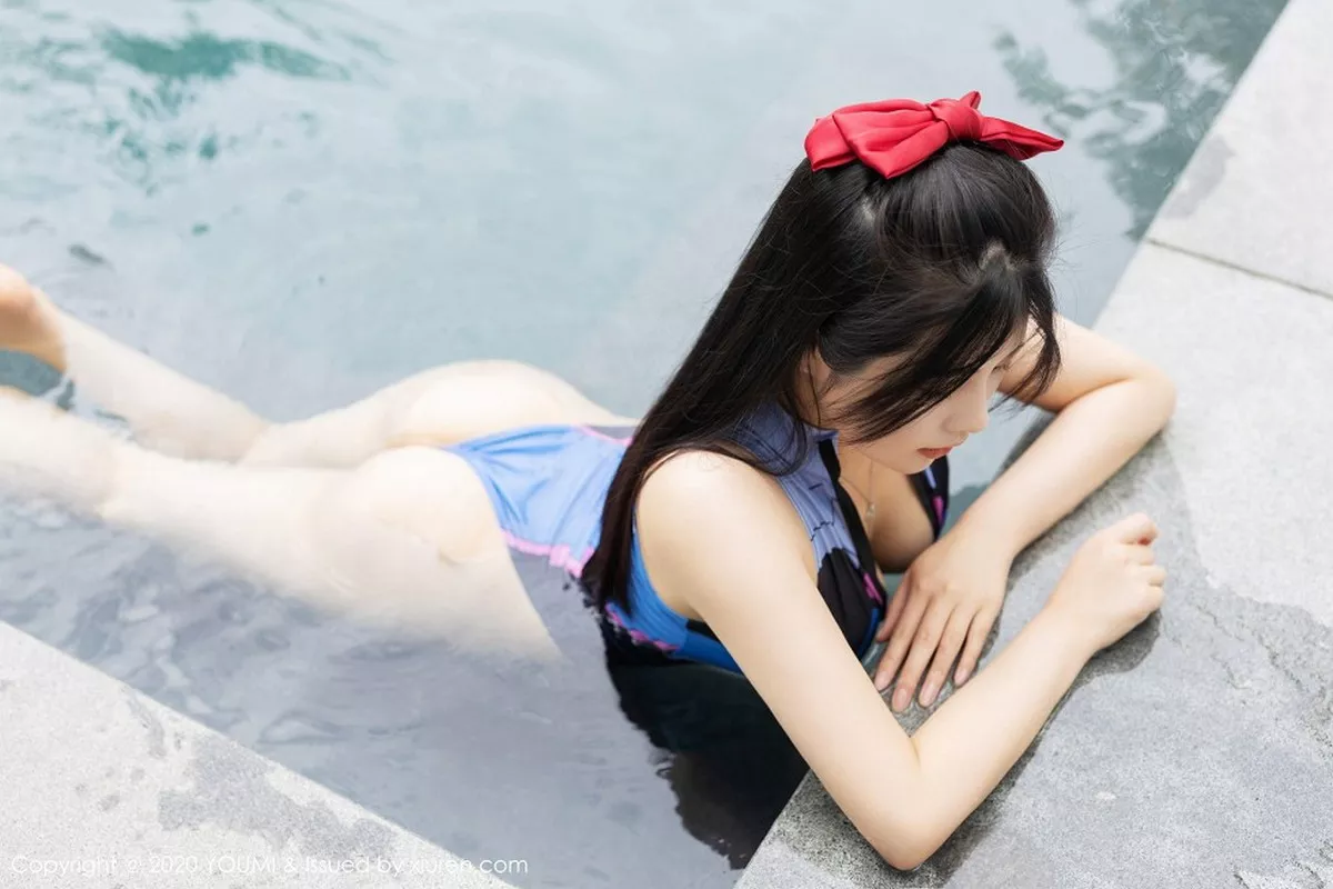 秀人集.com_[YouMi尤蜜荟]Vol.474_女神娜露Selena三亚旅拍泳池性感比基尼秀火辣身材诱惑写真76P