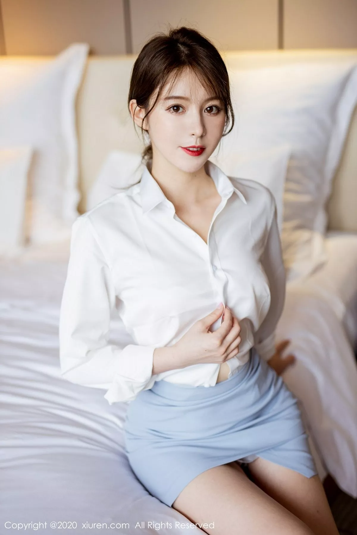 秀人集.com_[XiuRen秀人网]No.2350_嫩模yoo优优浅色秘书装半脱露性感内衣秀完美身材诱惑写真56P