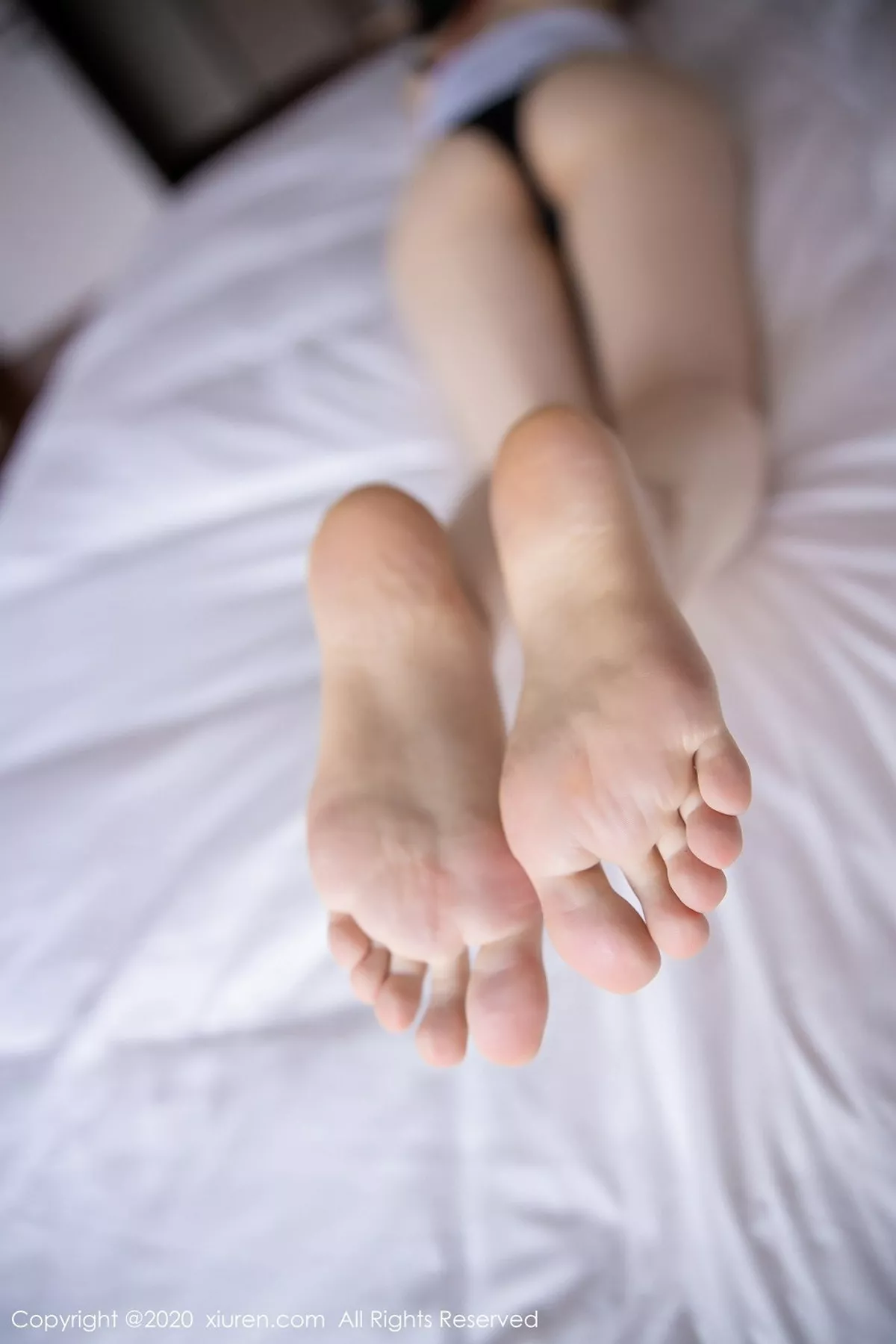 秀人集.com_[XiuRen秀人网]No.2351_嫩模梦心月心愿旅拍私房床上性感内衣秀高挑身材完美诱惑写真99P