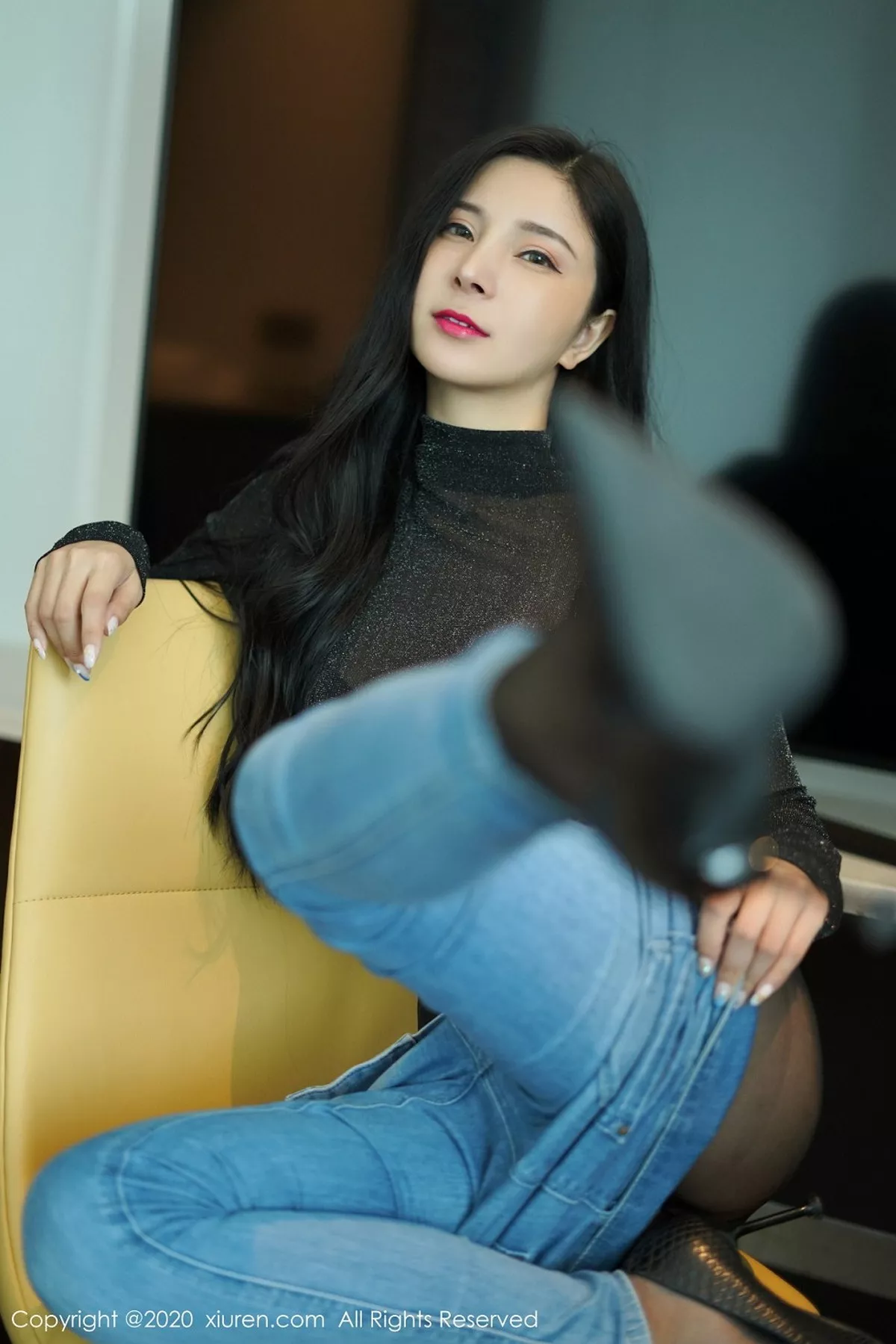 秀人集.com_[XiuRen秀人网]No.2386_嫩模小蛮妖Yummy私房牛仔裤半脱露超薄黑丝裤袜秀翘臀诱惑写真67P