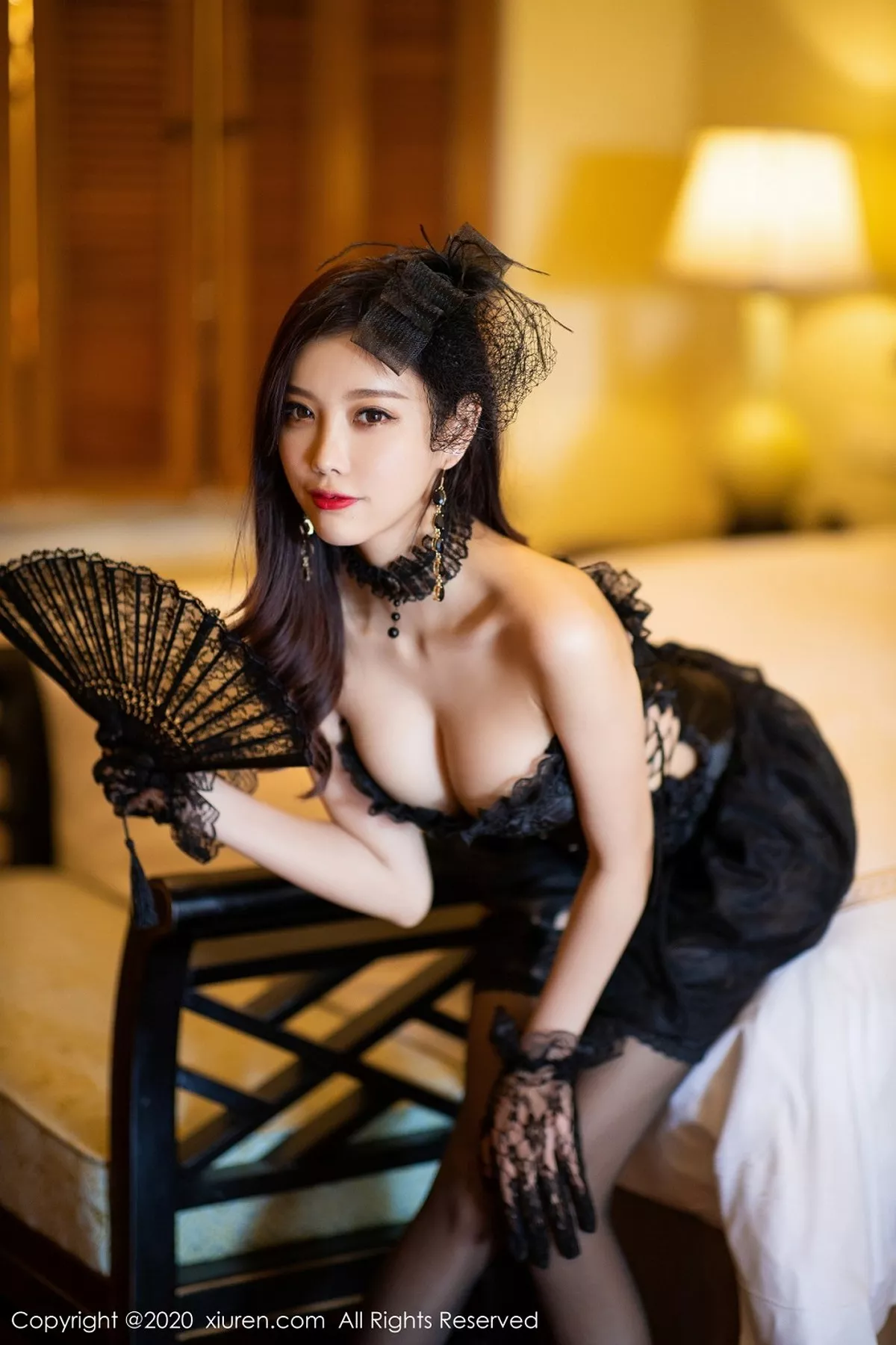 秀人集.com_[XiuRen秀人网]No.2400_女神杨晨晨sugar私房黑色情趣内衣配吊带黑丝裤袜极致魅惑写真56P