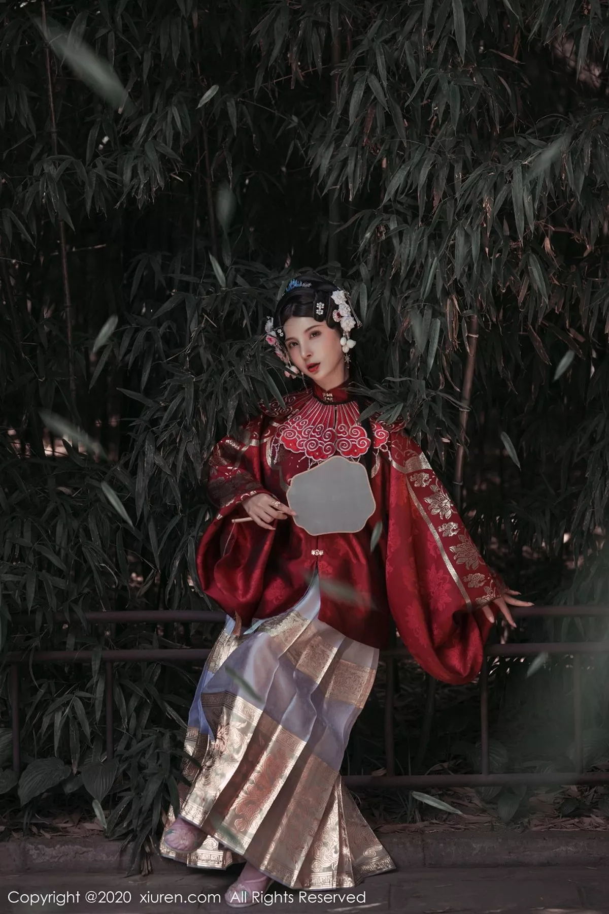 秀人集.com_[XiuRen秀人网]No.2395_嫩模小蛮妖Yummy私房黑色缕空透明旗袍配黑丝裤袜诱惑写真85P