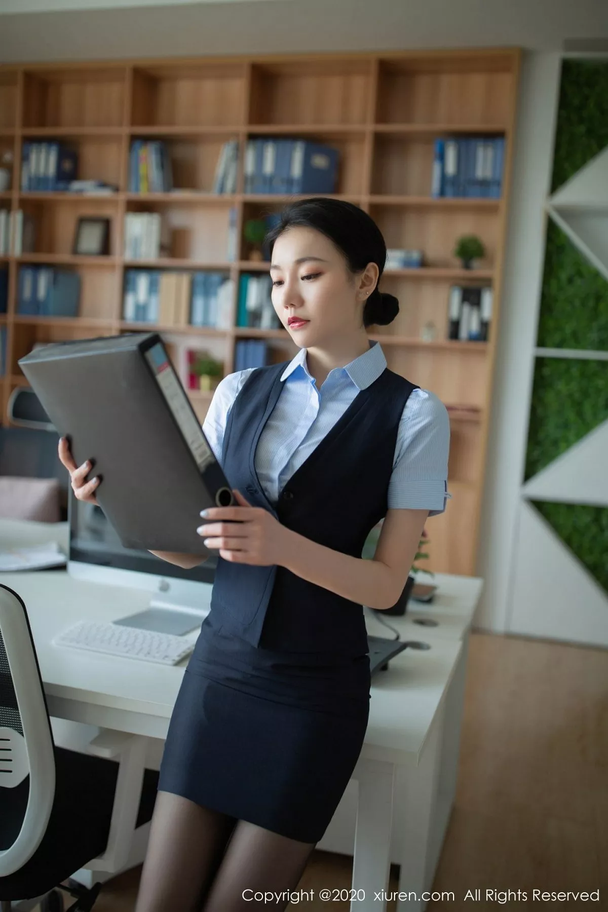 秀人集.com_[XiuRen秀人网]No.2398_嫩模安然Maleah办公室秘书主题职业制服半脱秀性感内衣诱惑写真90P