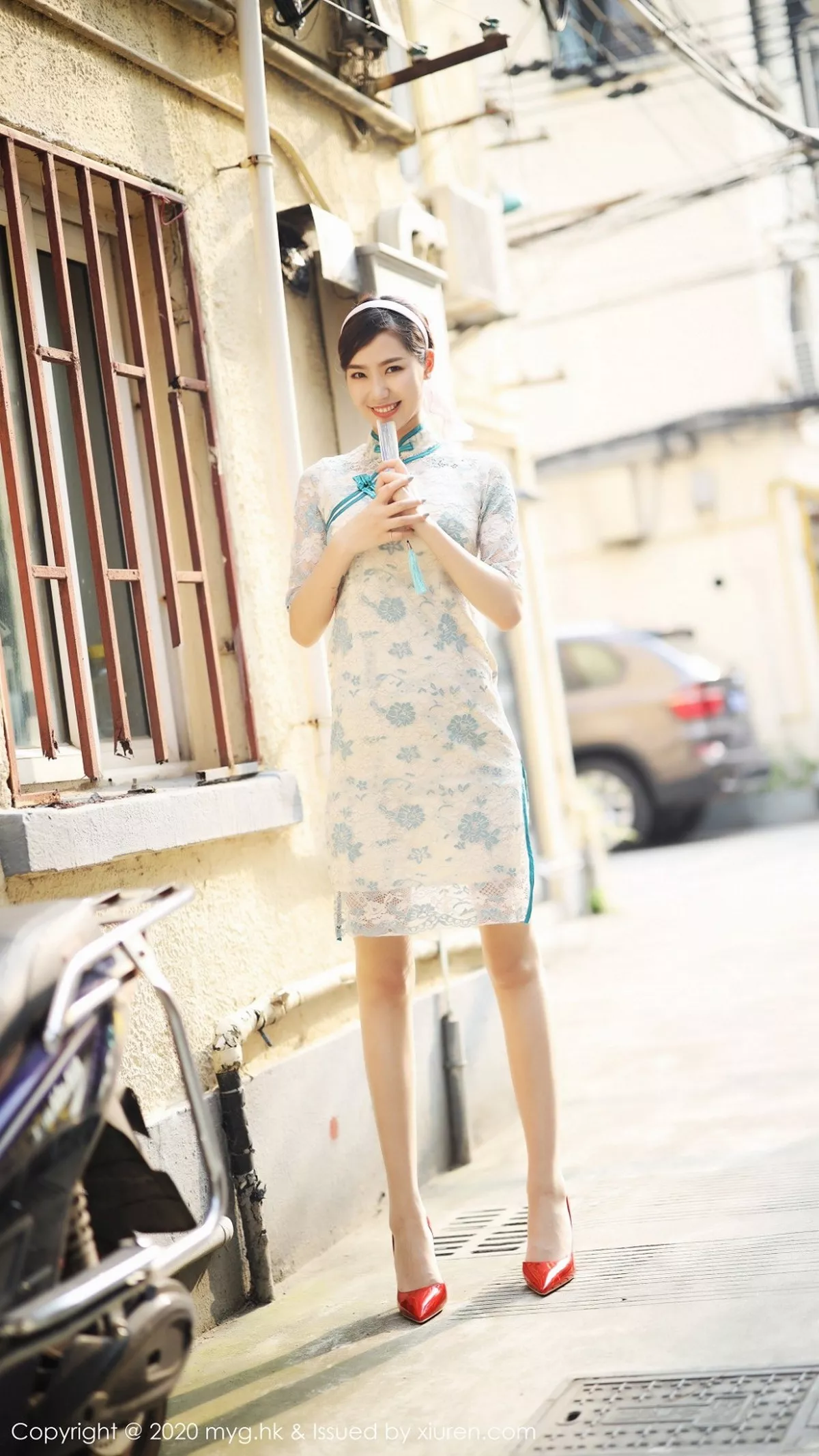 秀人集.com_[MyGirl美媛馆]Vol.446_模特方子萱私房古韵旗袍配现代丝袜秀高挑身材诱惑写真105P