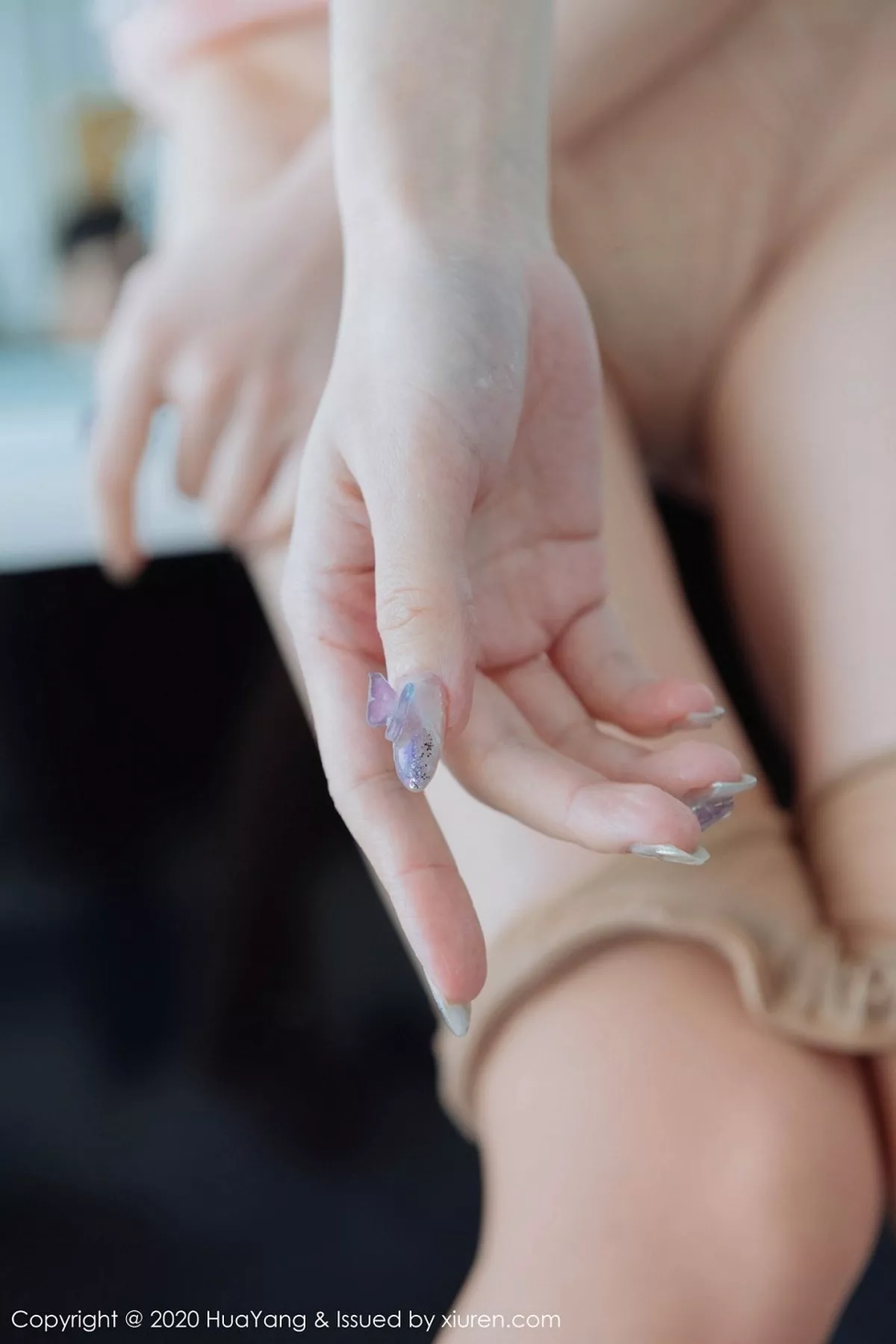 秀人集.com_[HuaYang花漾]Vol.273_女神周于希Sandy云南旅拍性感粉色薄纱内衣秀完美身材诱惑写真67P