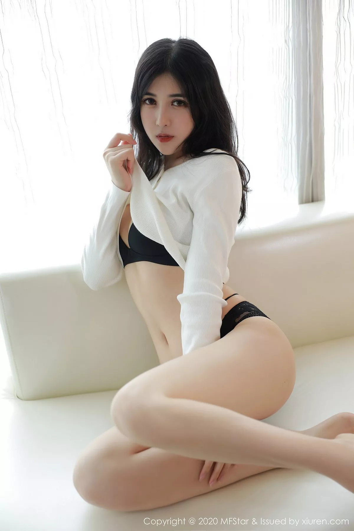 秀人集.com_[MFStar模范学院]Vol.368_嫩模韩静安私房性感黑色内衣半脱秀火辣身材撩人诱惑写真51P