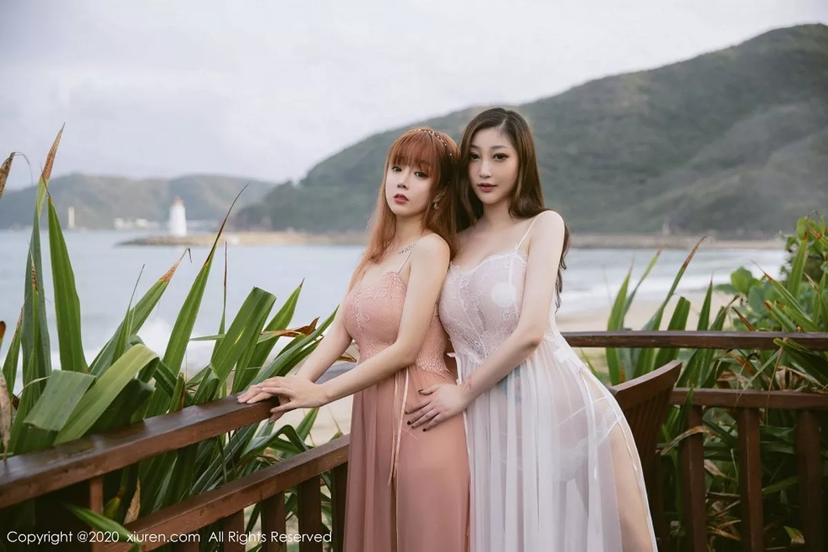 秀人集.com_[XiuRen秀人网]No.2444_两大女神王雨纯与妲己_Toxic三亚旅拍合集户外情趣内衣诱惑写真55P