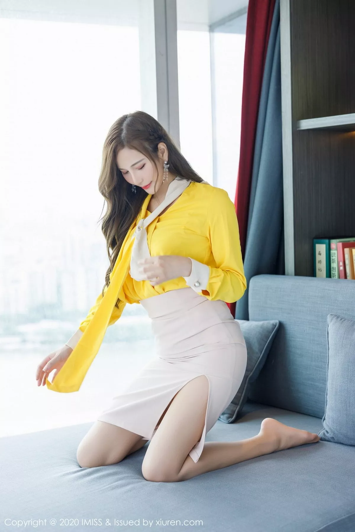 秀人集.com_[IMISS爱蜜社]Vol.494_女神Lavinia肉私房性感内衣配肉丝裤袜秀完美身材诱惑写真53P