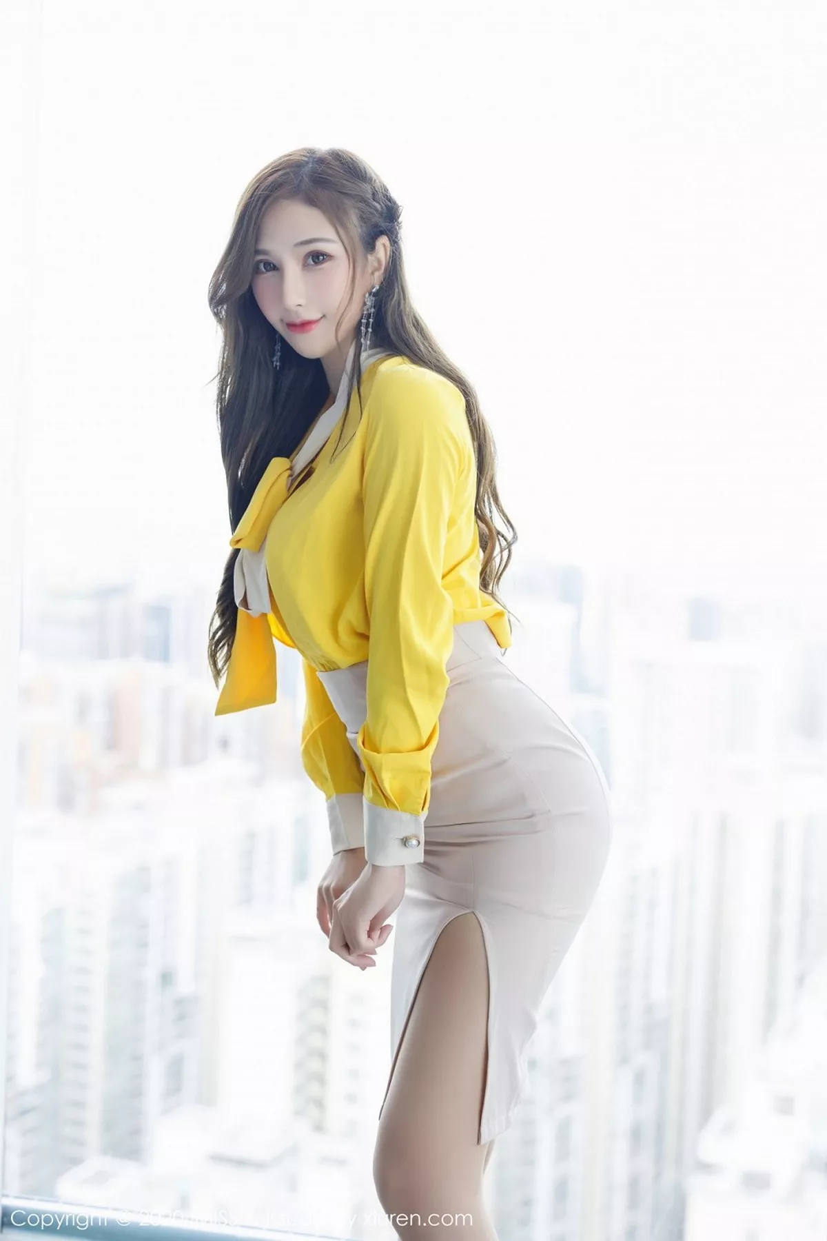 秀人集.com_[IMISS爱蜜社]Vol.494_女神Lavinia肉私房性感内衣配肉丝裤袜秀完美身材诱惑写真53P