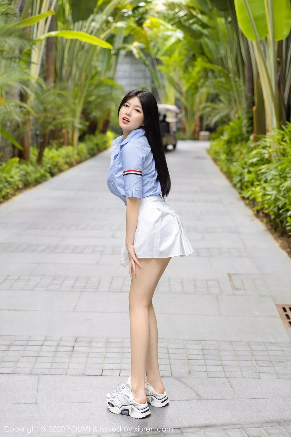 秀人集.com_[YouMi尤蜜荟]Vol.513_女神娜露Selena三亚旅拍清纯校园风半脱露完美身材诱惑写真63P