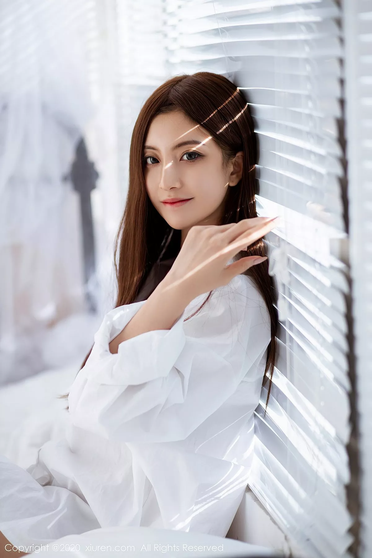 秀人集.com_[XiuRen秀人网]No.2545_嫩模林文文yooki秘书主题白衬衫配肉丝裤袜秀完美身材诱惑写真56P