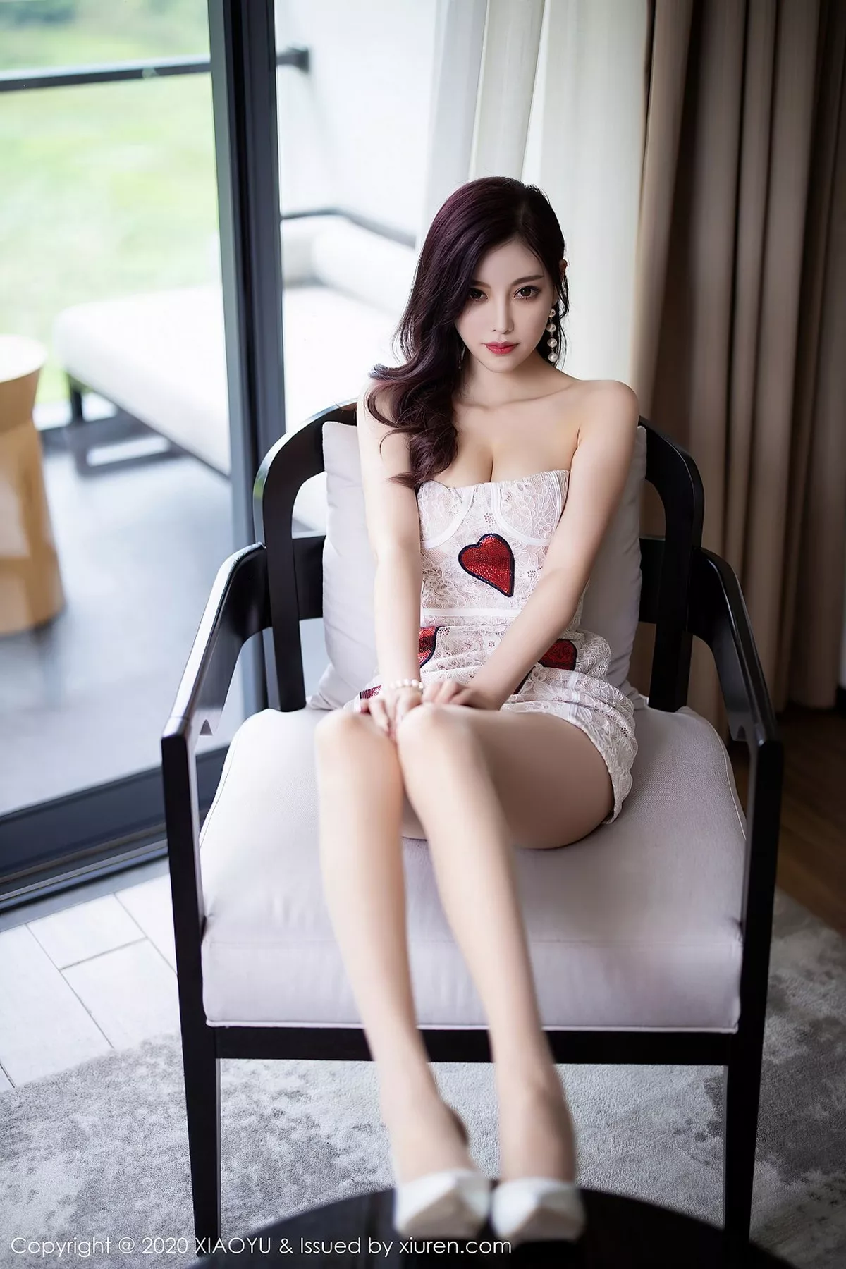 秀人集.com_[XiaoYu画语界]Vol.368_女神杨晨晨sugar阳朔旅拍典雅吊裙配肉丝裤袜撩人诱惑写真61P