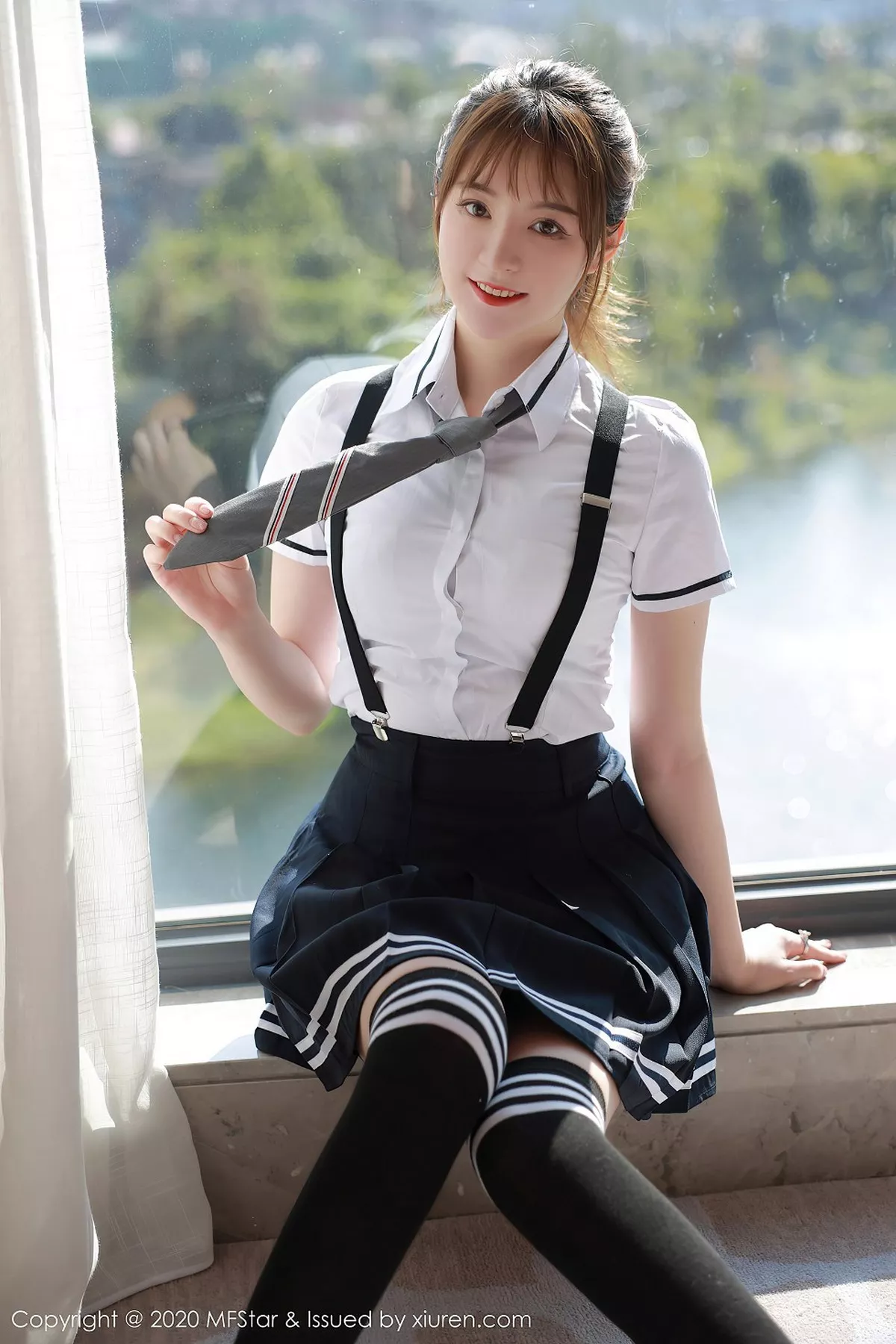 秀人集.com_[MFStar模范学院]Vol.390_嫩模yoo优优四川旅拍学院风校服主题半脱露性感内衣写真67P