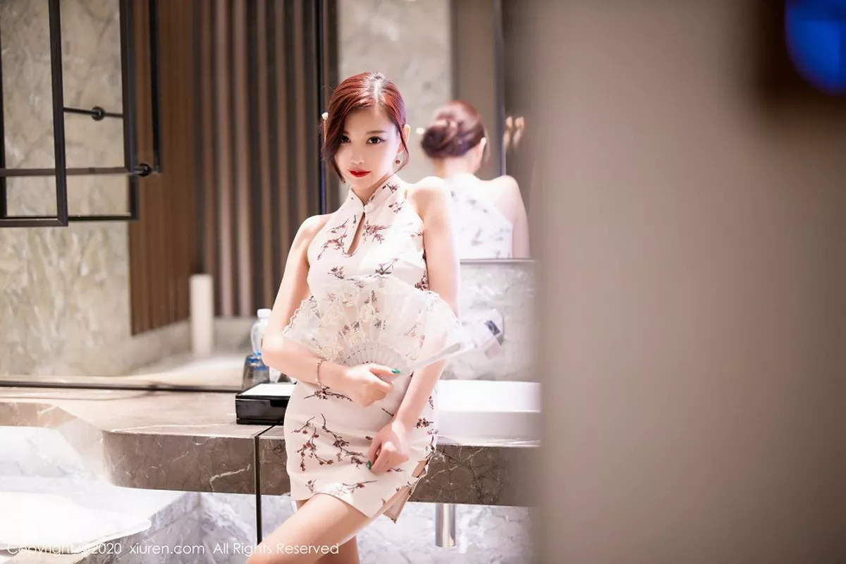 秀人集.com_[XiuRen秀人网]No.2487_女神杨晨晨sugar私房古韵旗袍配肉丝裤袜秀完美身材诱惑写真102P