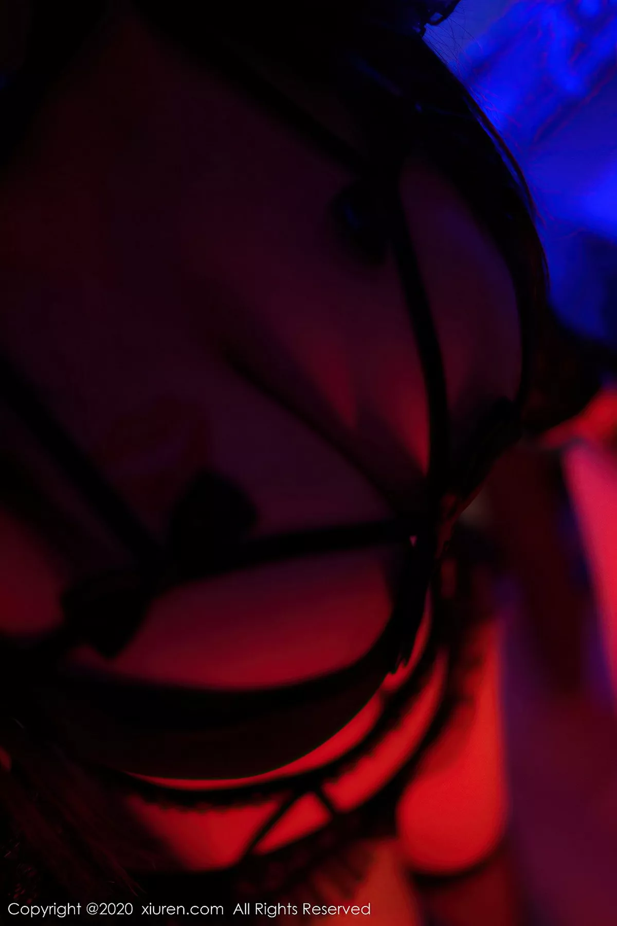 秀人集.com_[XiuRen秀人网]No.2598_嫩模美七Mia私房蕾丝内衣配黑丝渔网秀童颜巨乳绝佳身材诱惑写真46P