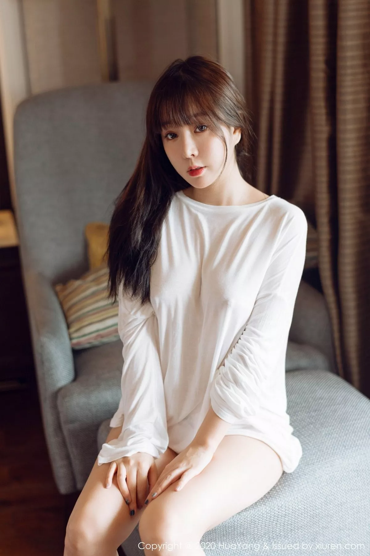 秀人集.com_[HuaYang花漾]Vol.306_女神王雨纯西双版纳旅拍居家风轻透服饰配粉色内裤诱惑写真62P