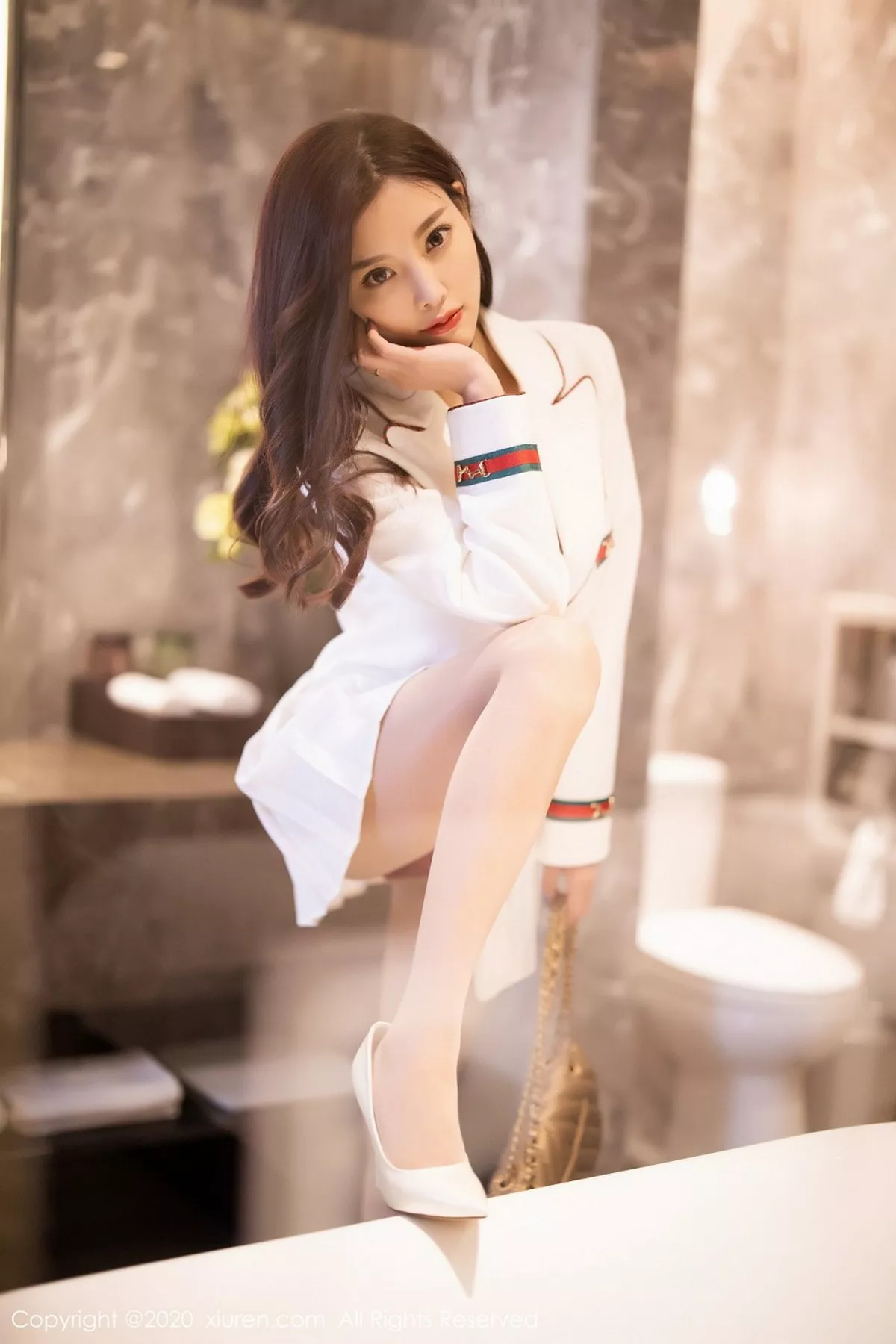 秀人集.com_[XiuRen秀人网]No.2671_女神杨晨晨sugar浴室脱飒爽西装露红色缕空内衣完美诱惑写真81P