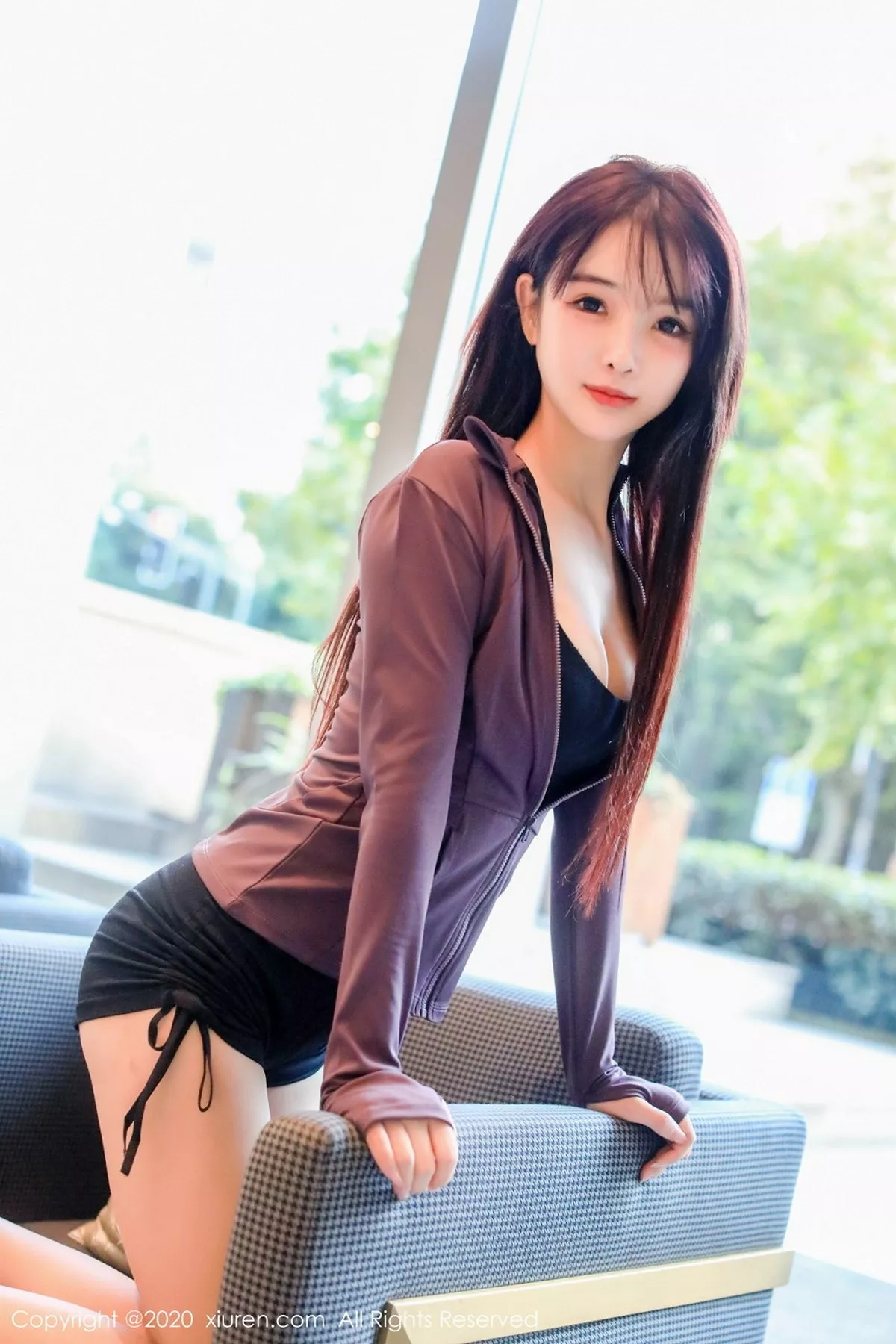 秀人集.com_[XiuRen秀人网]No.2696_嫩模南初妹妹黑色运动内衣主题私房瑜伽姿势秀完美身材诱惑写真40P