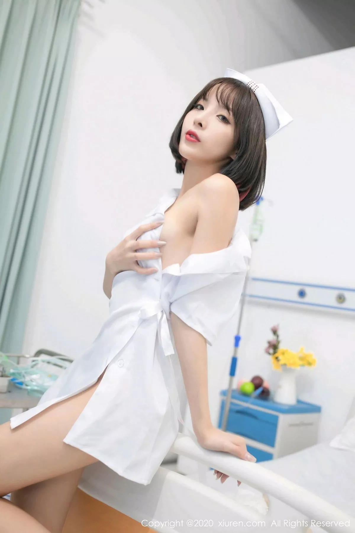 秀人集.com_[XiuRen秀人网]No.2698_嫩模陈小喵私房护士剧情主题无内肉丝裤袜秀翘臀惹火诱惑写真68P